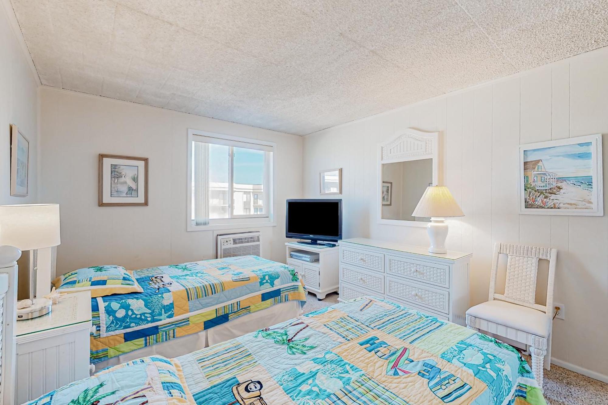 Apartment Colonial Unit #502