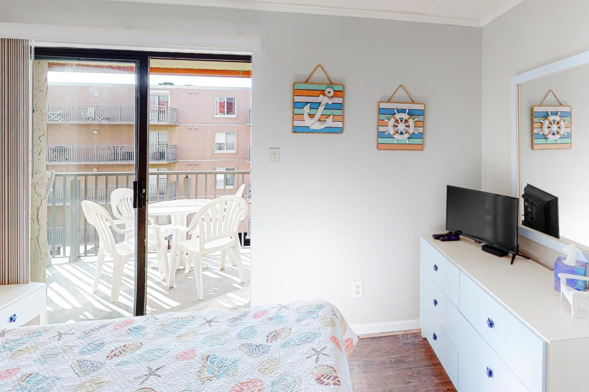 Surfs Edge 400 Apartment