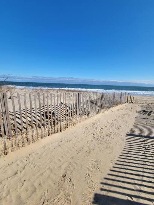 Beachfront Oasis Steps To The Beach Ocean City