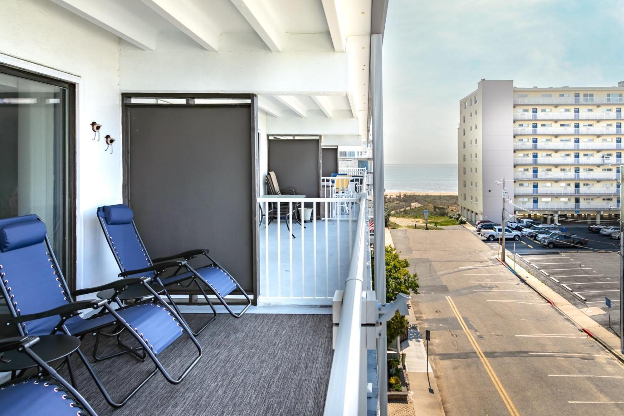 Apartment Ocean Retreat With Linens Included *
