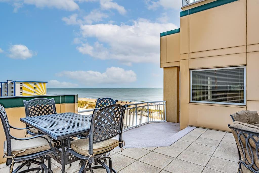 Apartment Gateway Grand - Huge With Outdoor Veranda And Pools