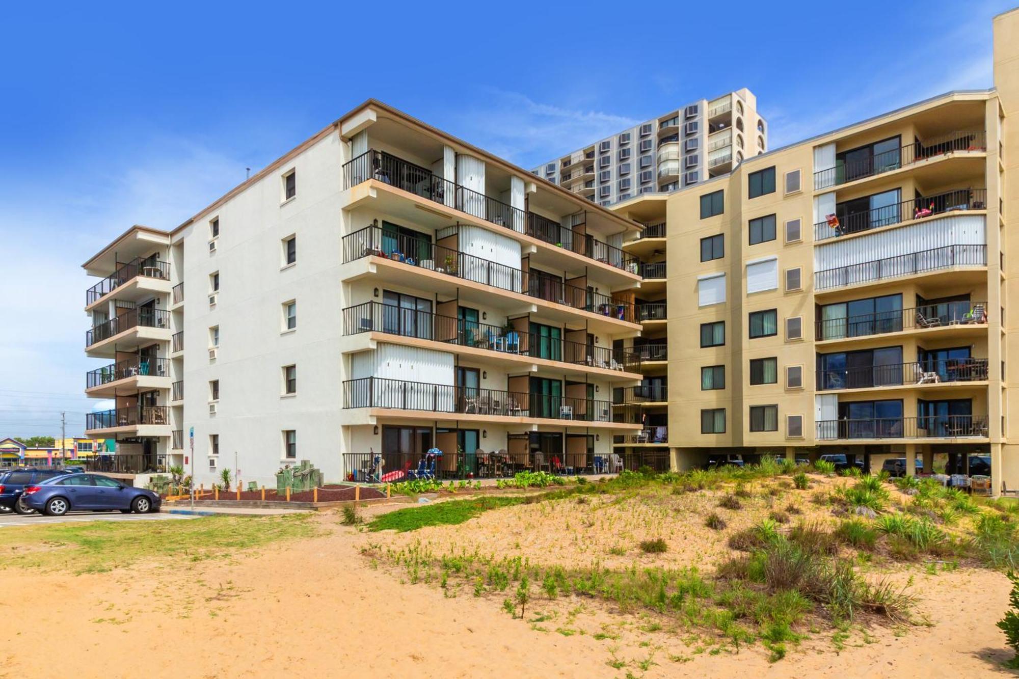 West Winds 506 Apartment *