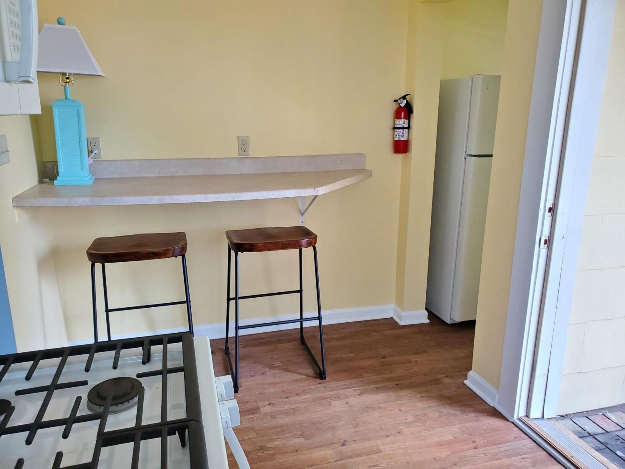 208 5 Yellow 1st Unit * Ocean City