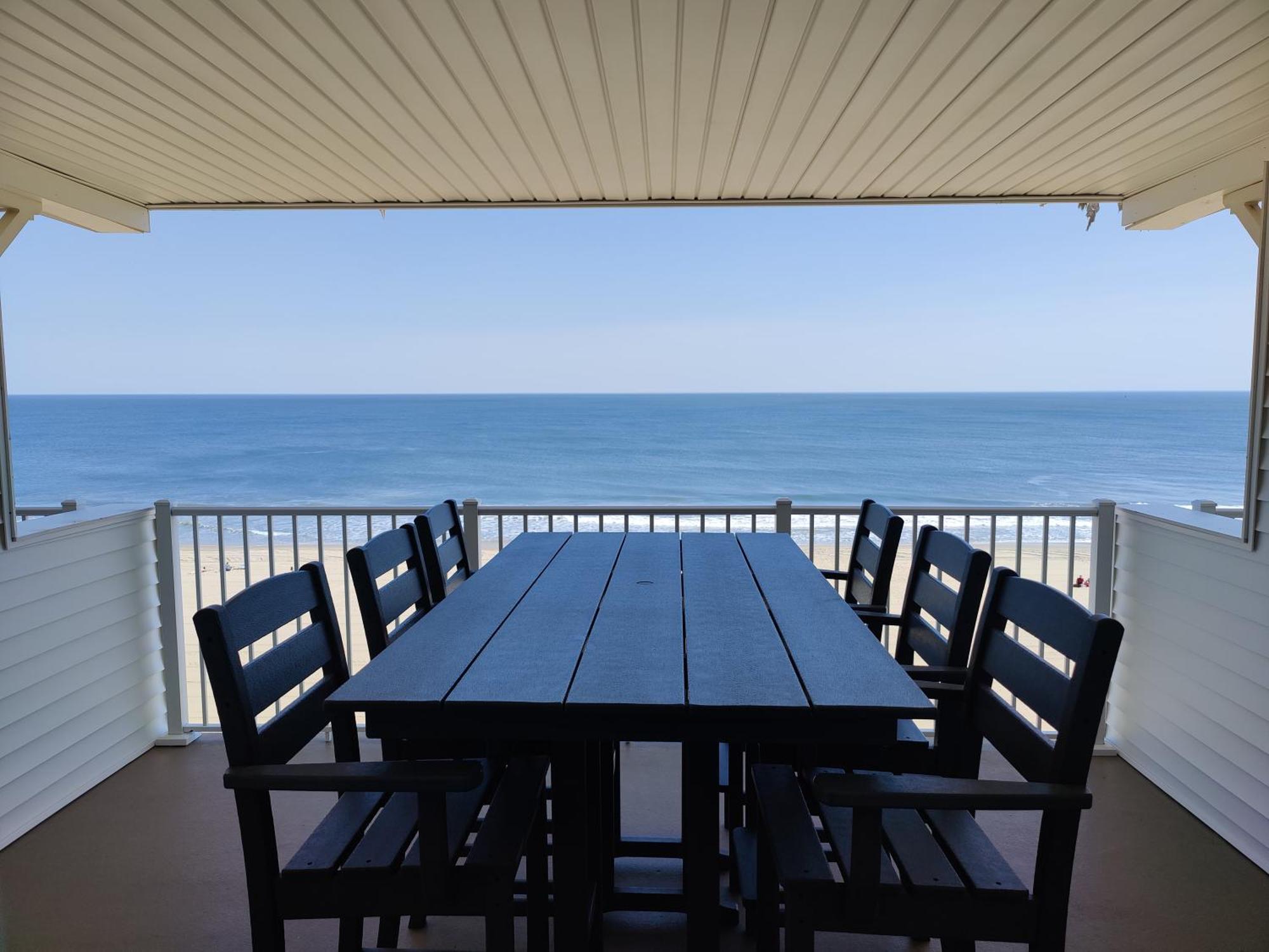 Monte Carlo Boardwalk / Oceanfront Ocean