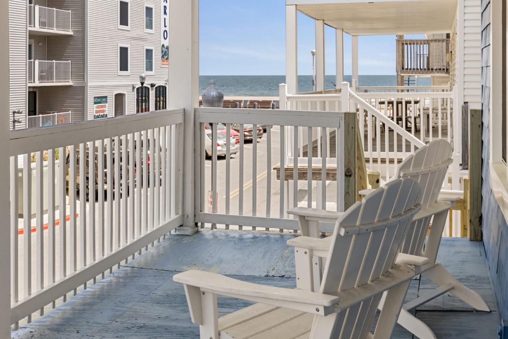 Apartment Dollar 2 -ocean Block
