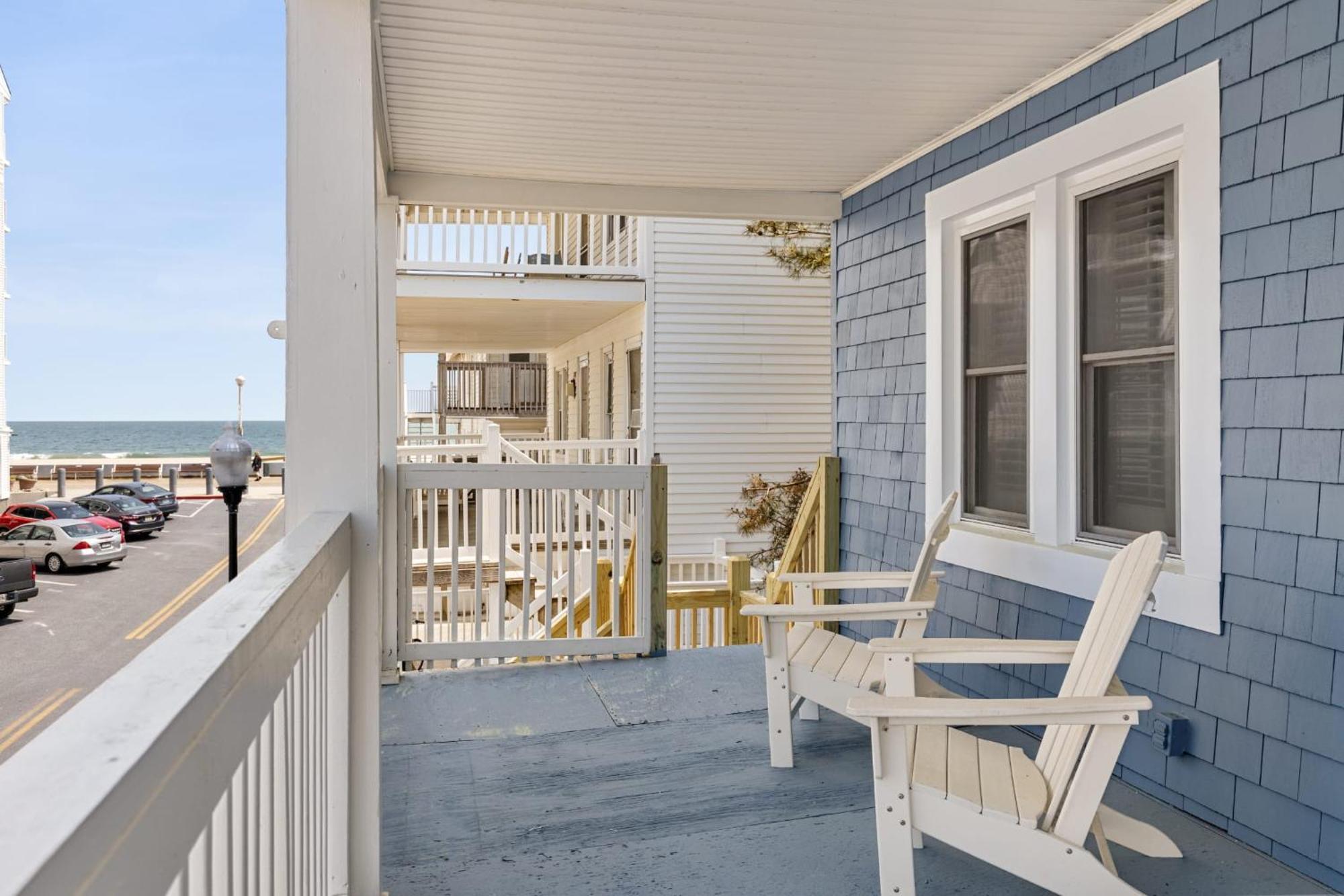 Dollar 2 -ocean Block Apartment *