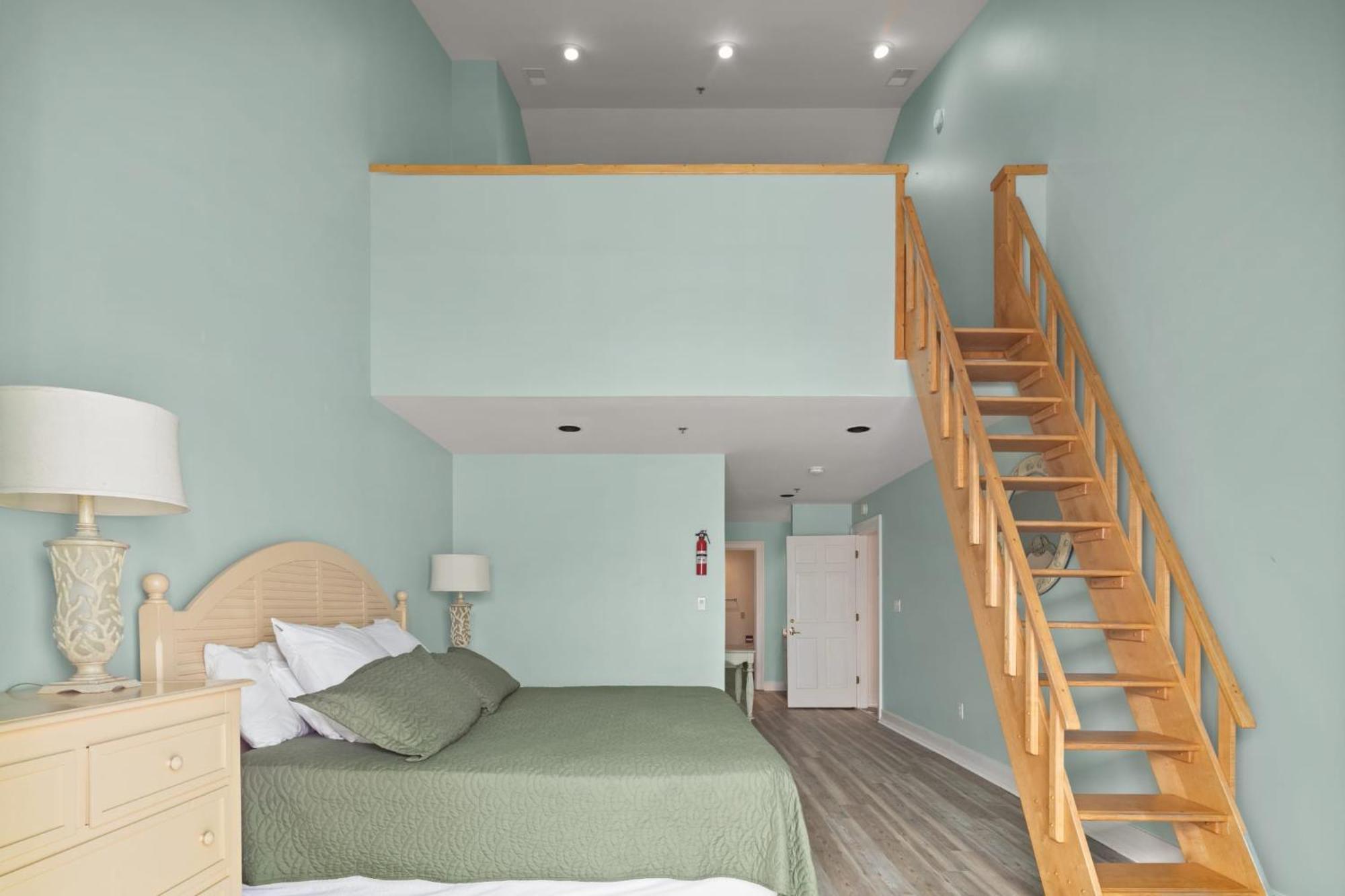 Oceanfront 3 Apartment *