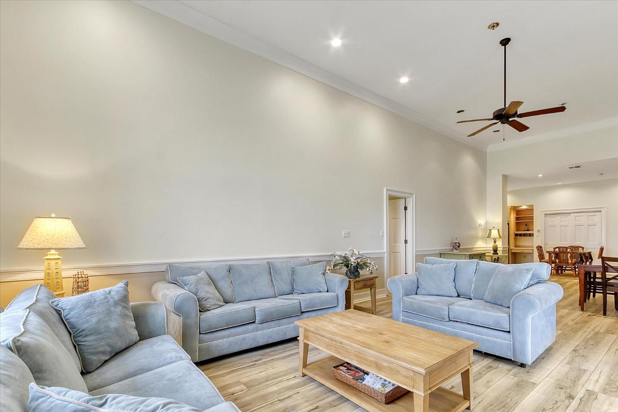 Apartment Oceanfront 4 *