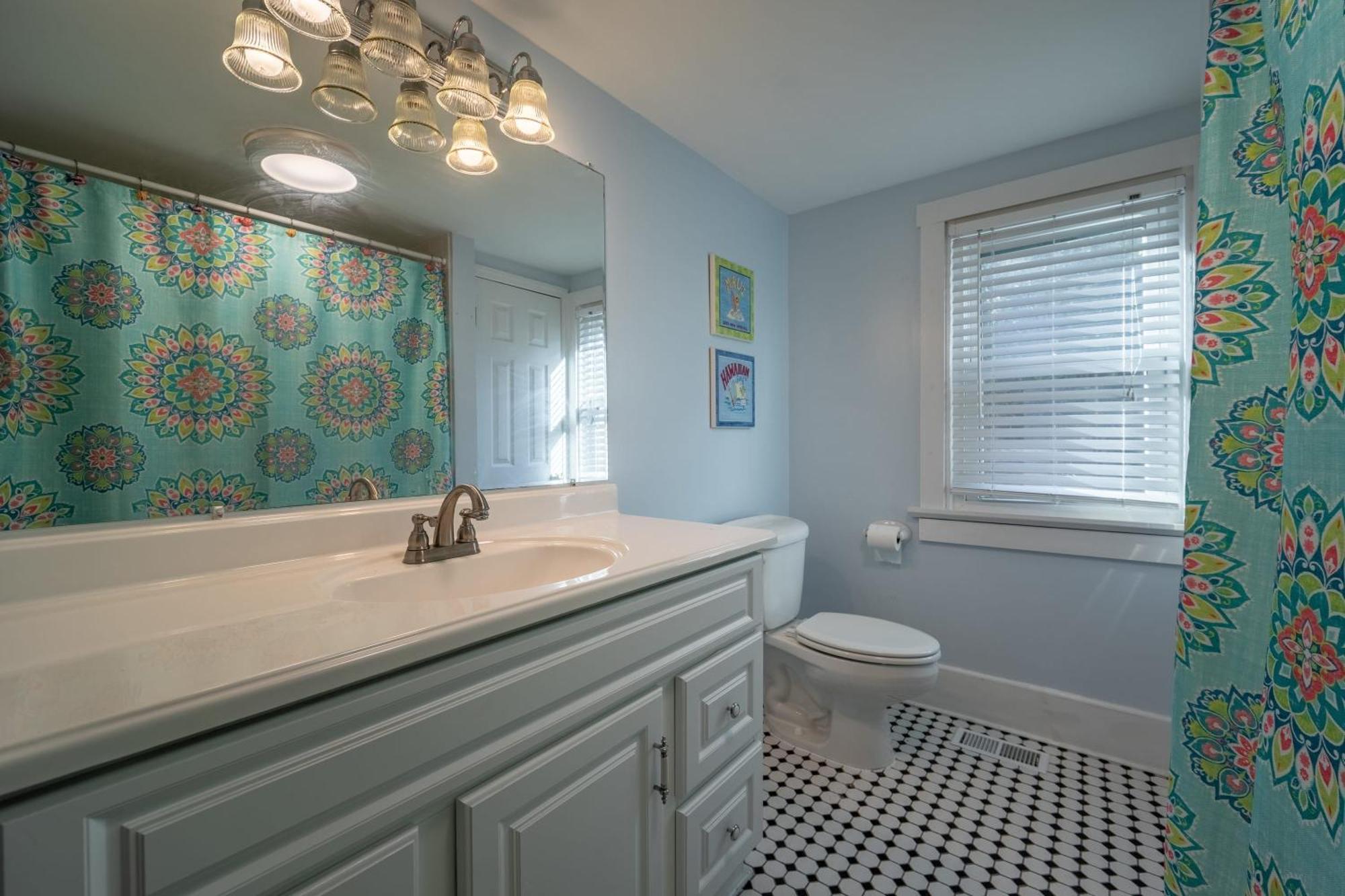 Apartment Ocean Block 7-11 Unit 1 *