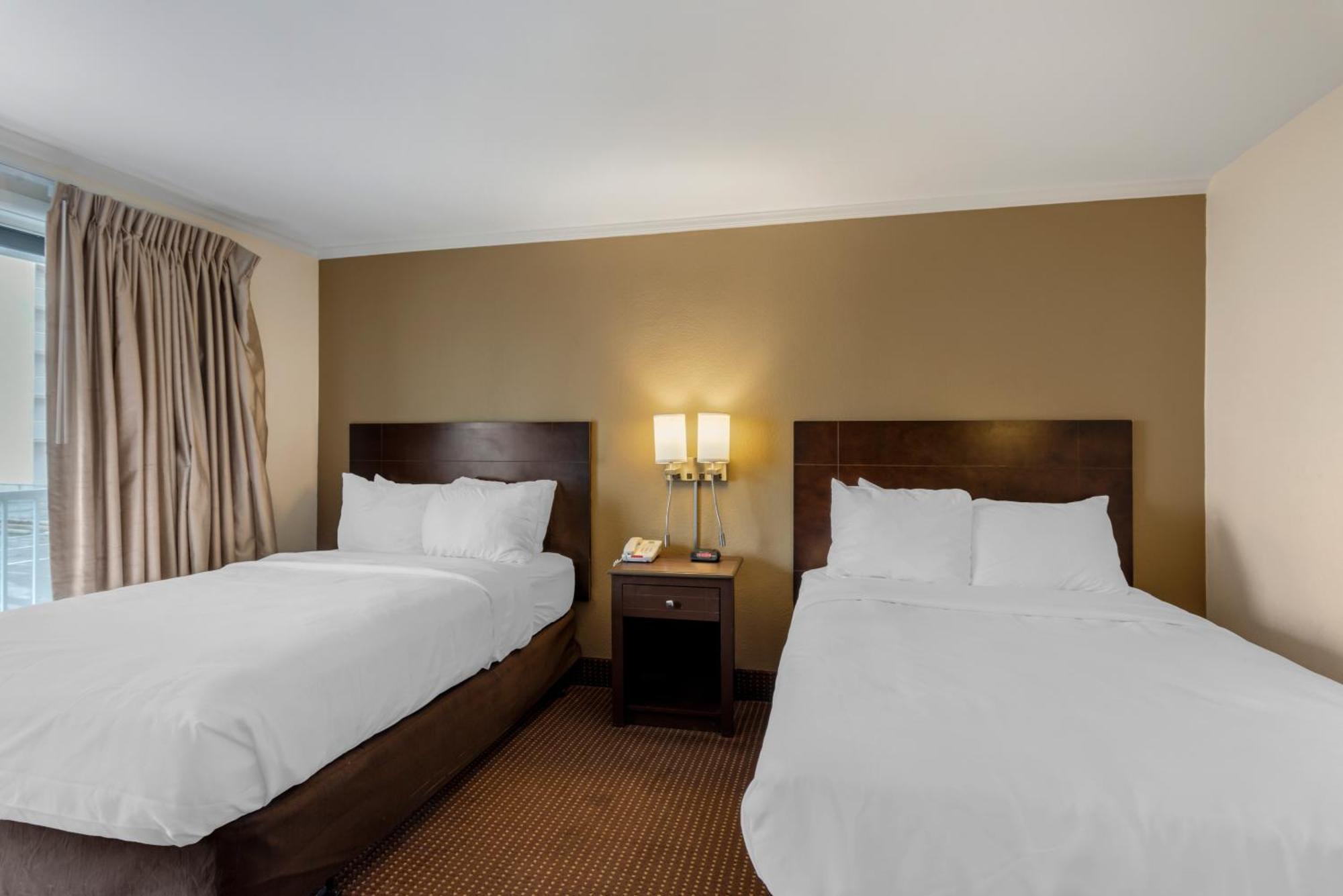 Inn Quality Ocean Beachfront