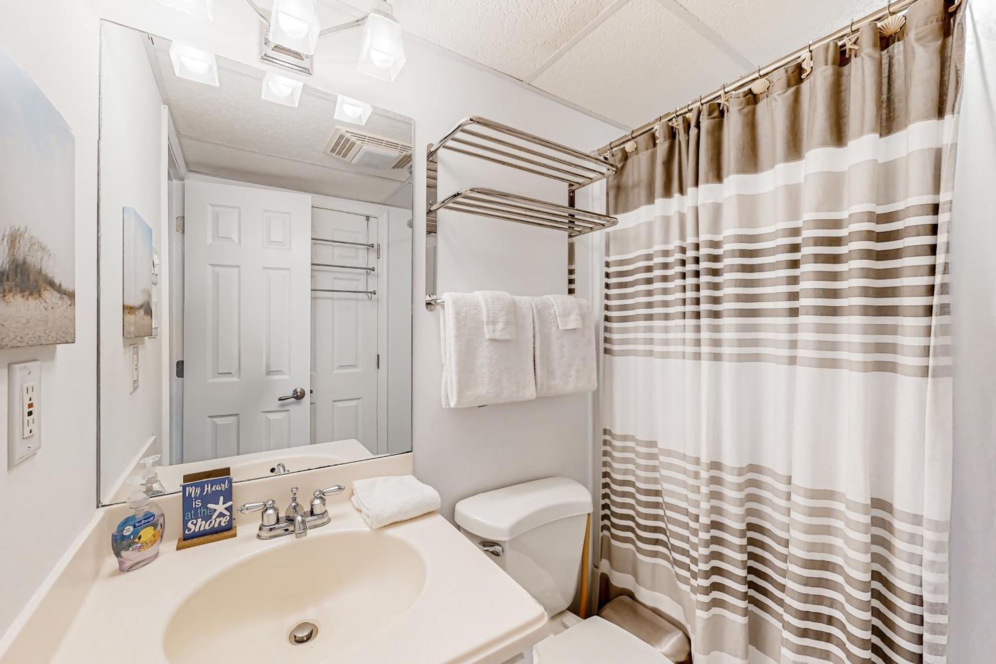Harbor Sails 20301 Apartment Ocean City