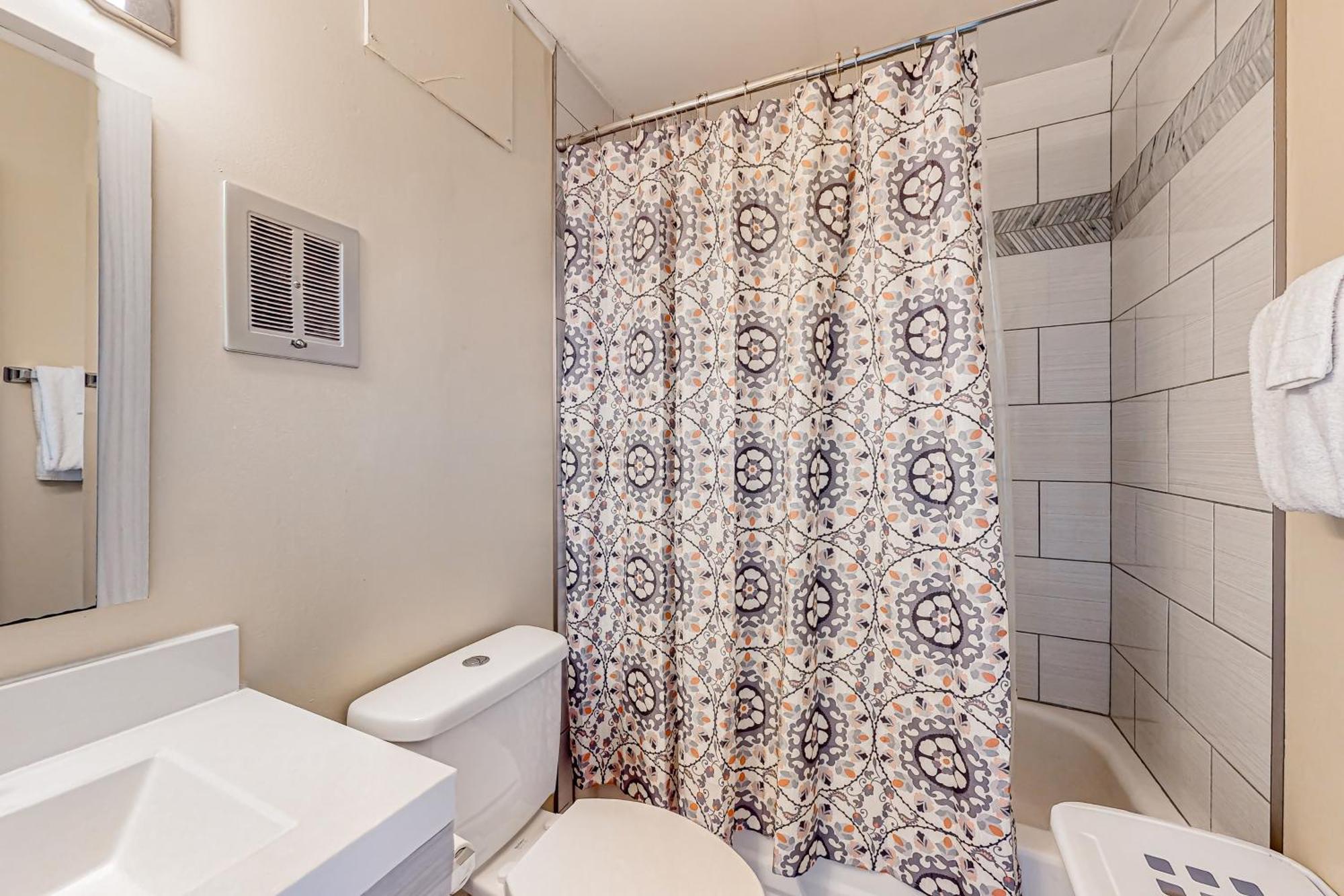 Balmoral Cove - Unit A Apartment Ocean City