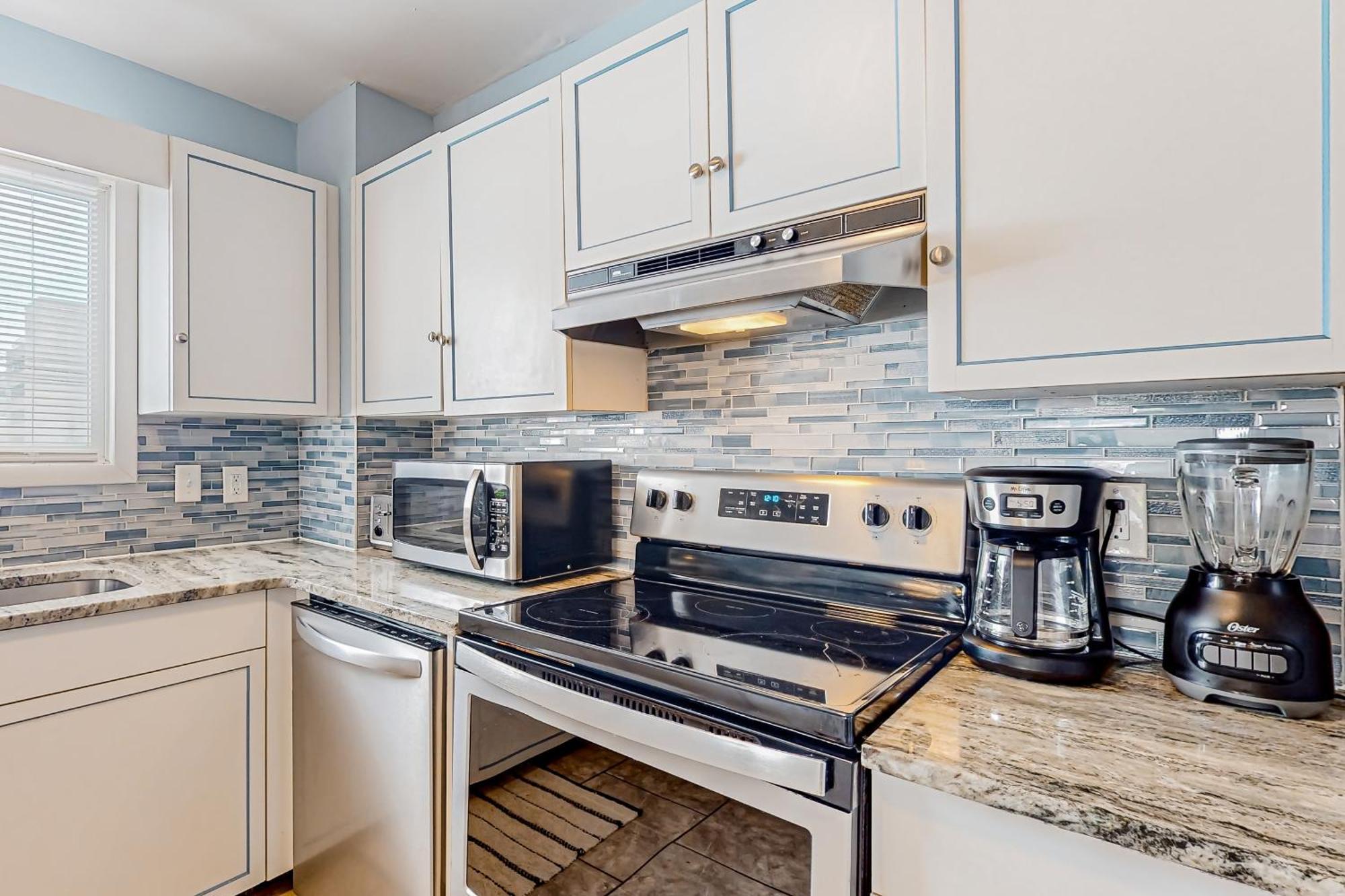 Balmoral Cove - Unit A Apartment *