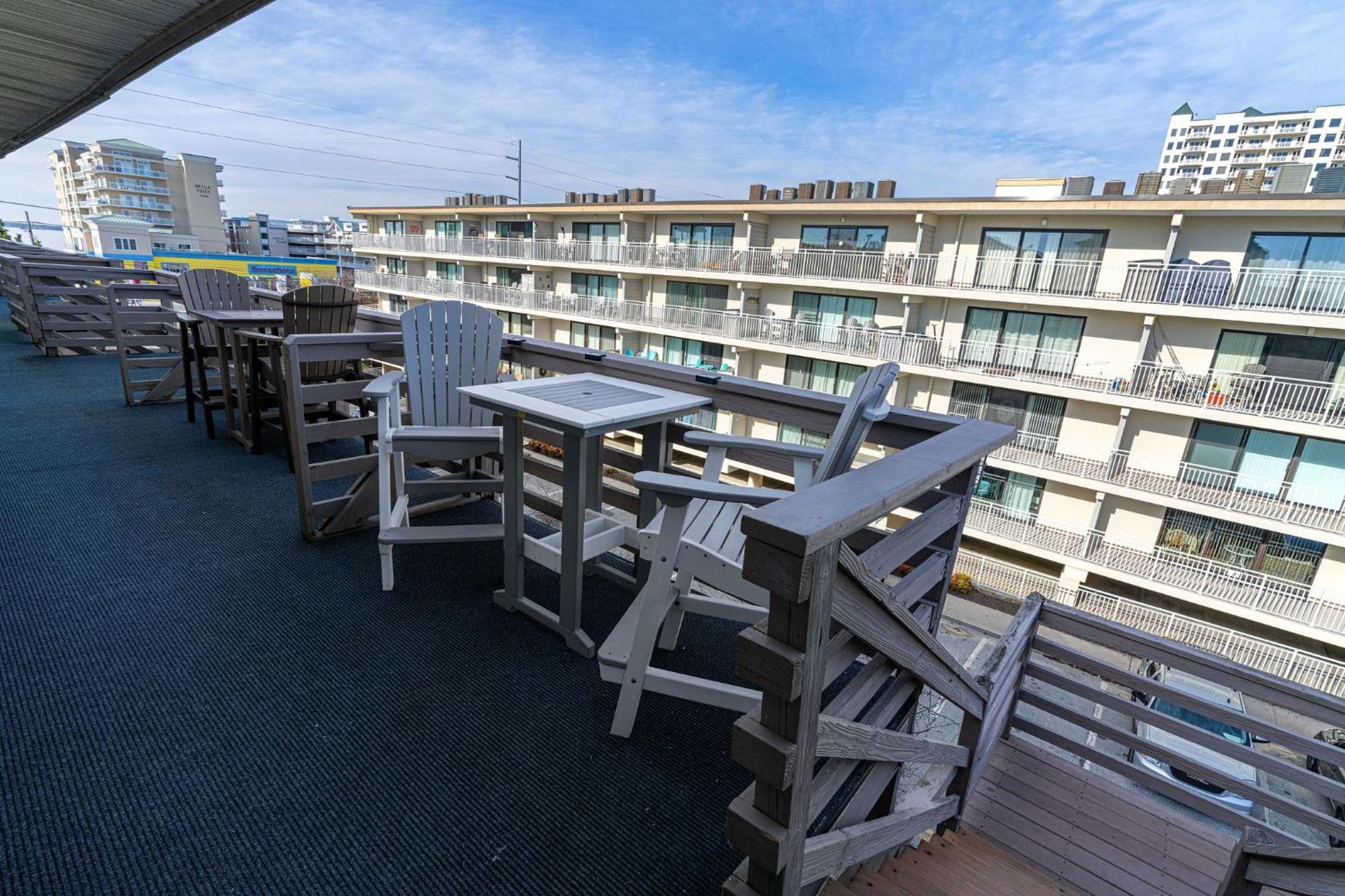 Ocean Block 100 Steps From The Ocean City