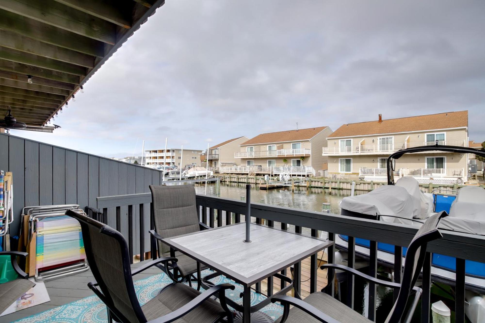 Remodeled Ocean Getaway With Harbor Views! Ocean City