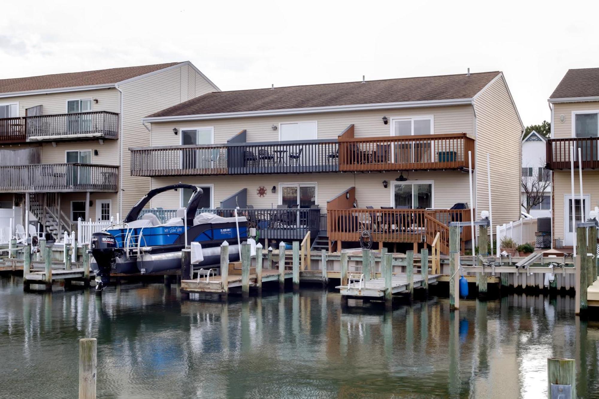 Remodeled Ocean Getaway With Harbor Views! *