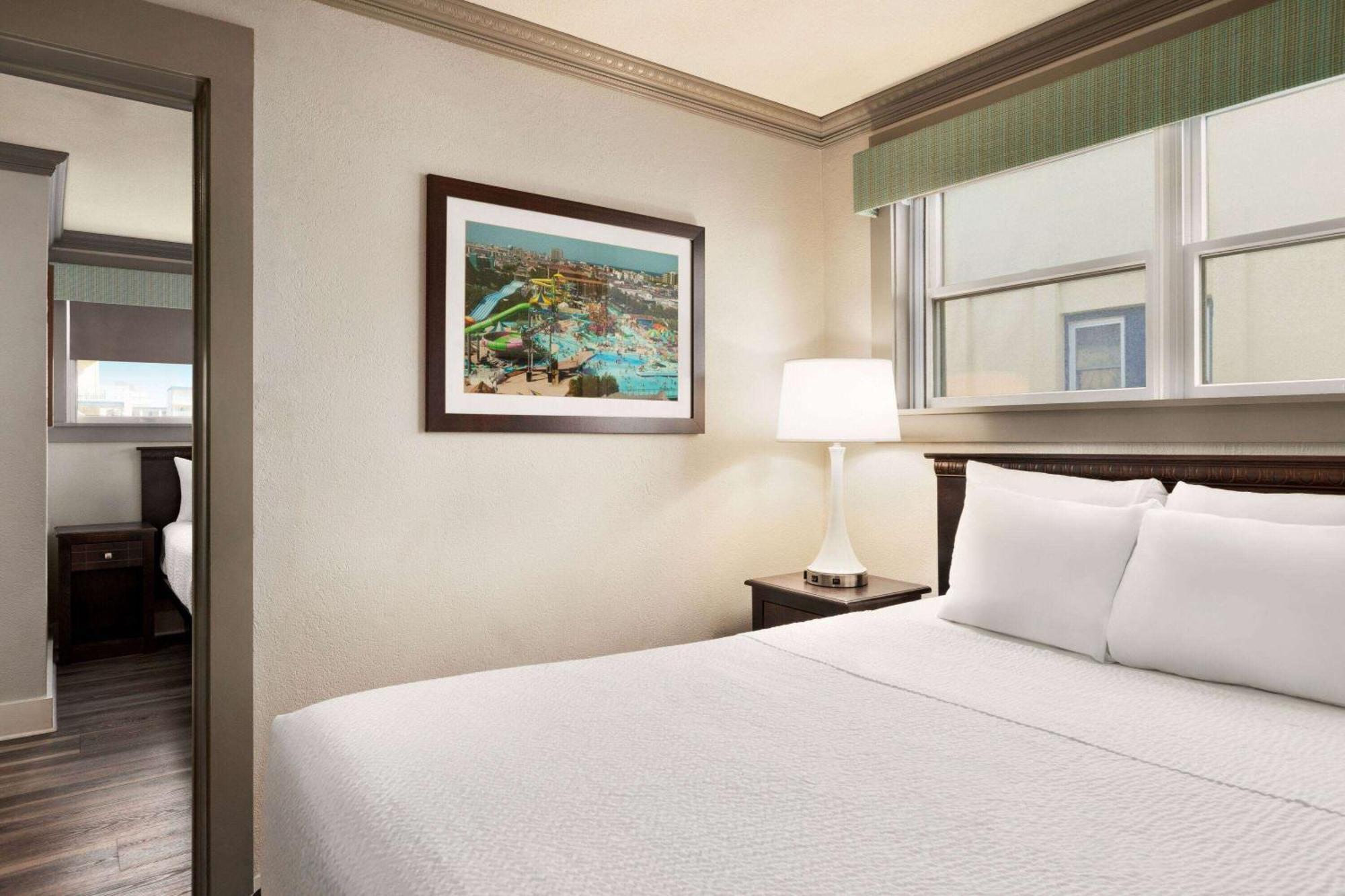 Hotel Days By Wyndham Ocean Oceanfront 3*