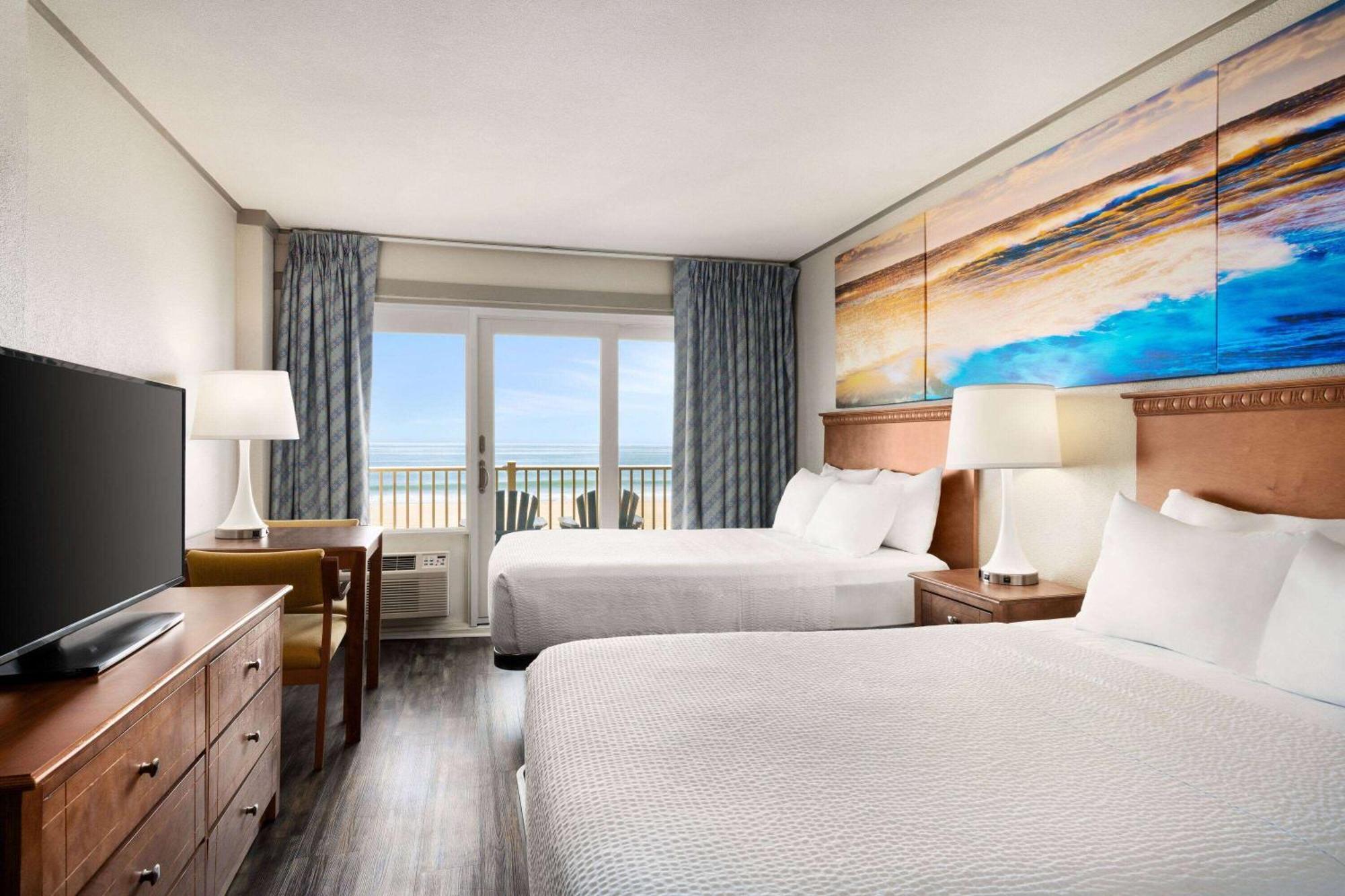 Days By Wyndham Ocean Oceanfront Hotel 3*