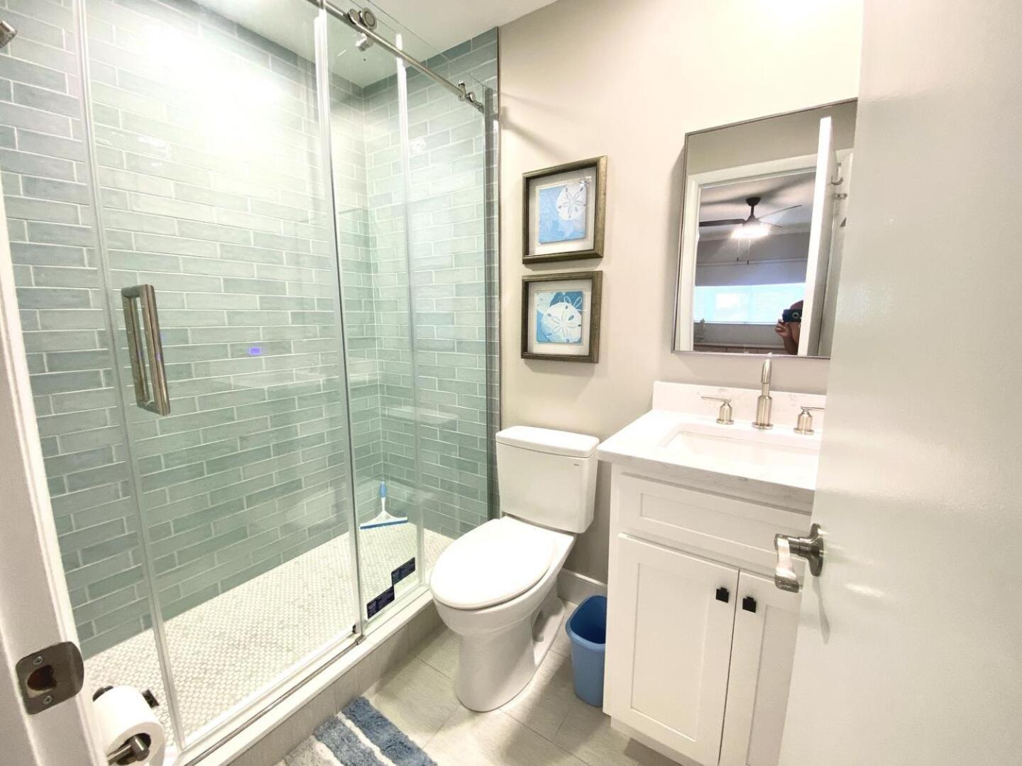 Apartment Harbour Island 402l