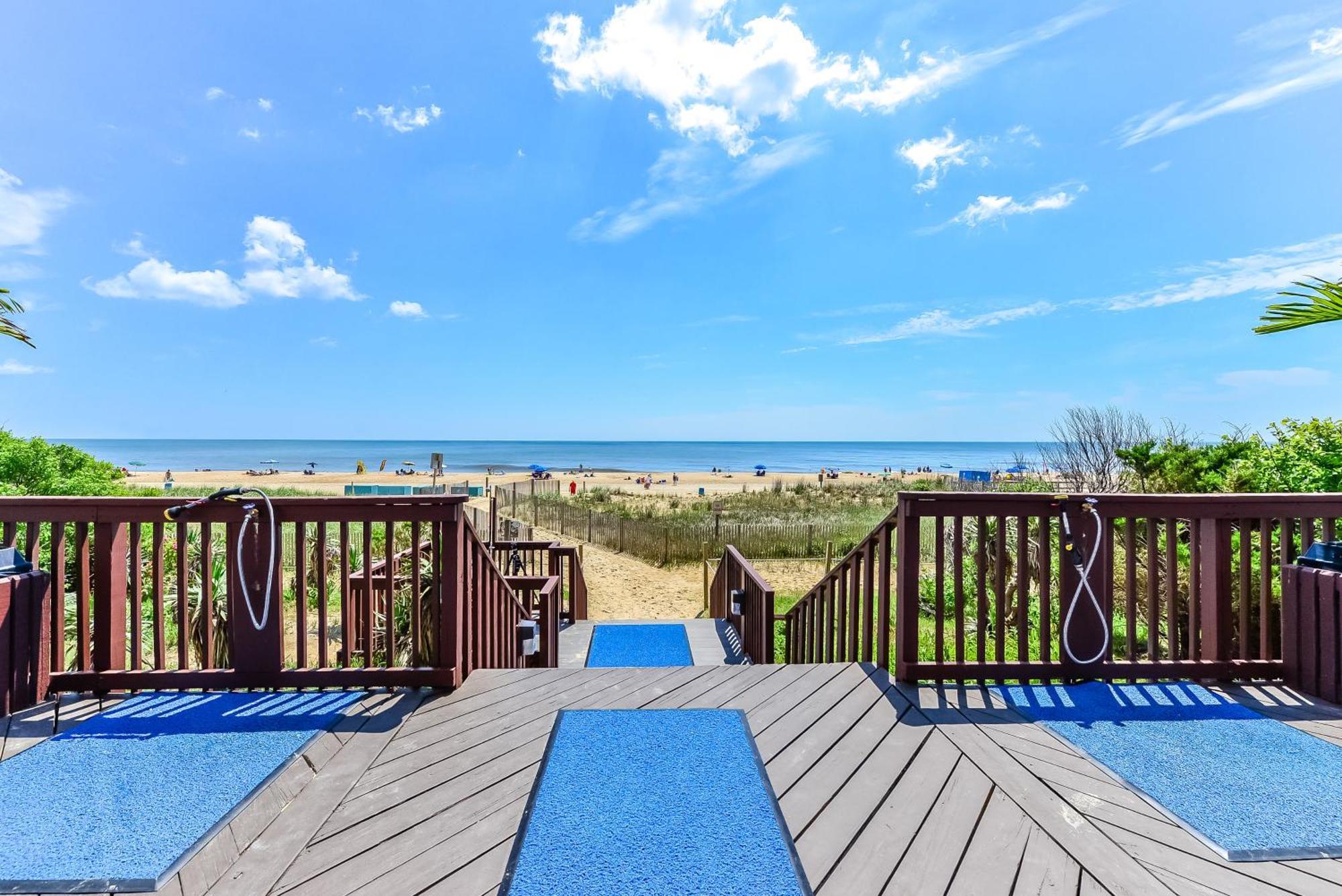 Luxury Oceanfront Condo/indoor Pool/massage Chair Apartment Ocean City