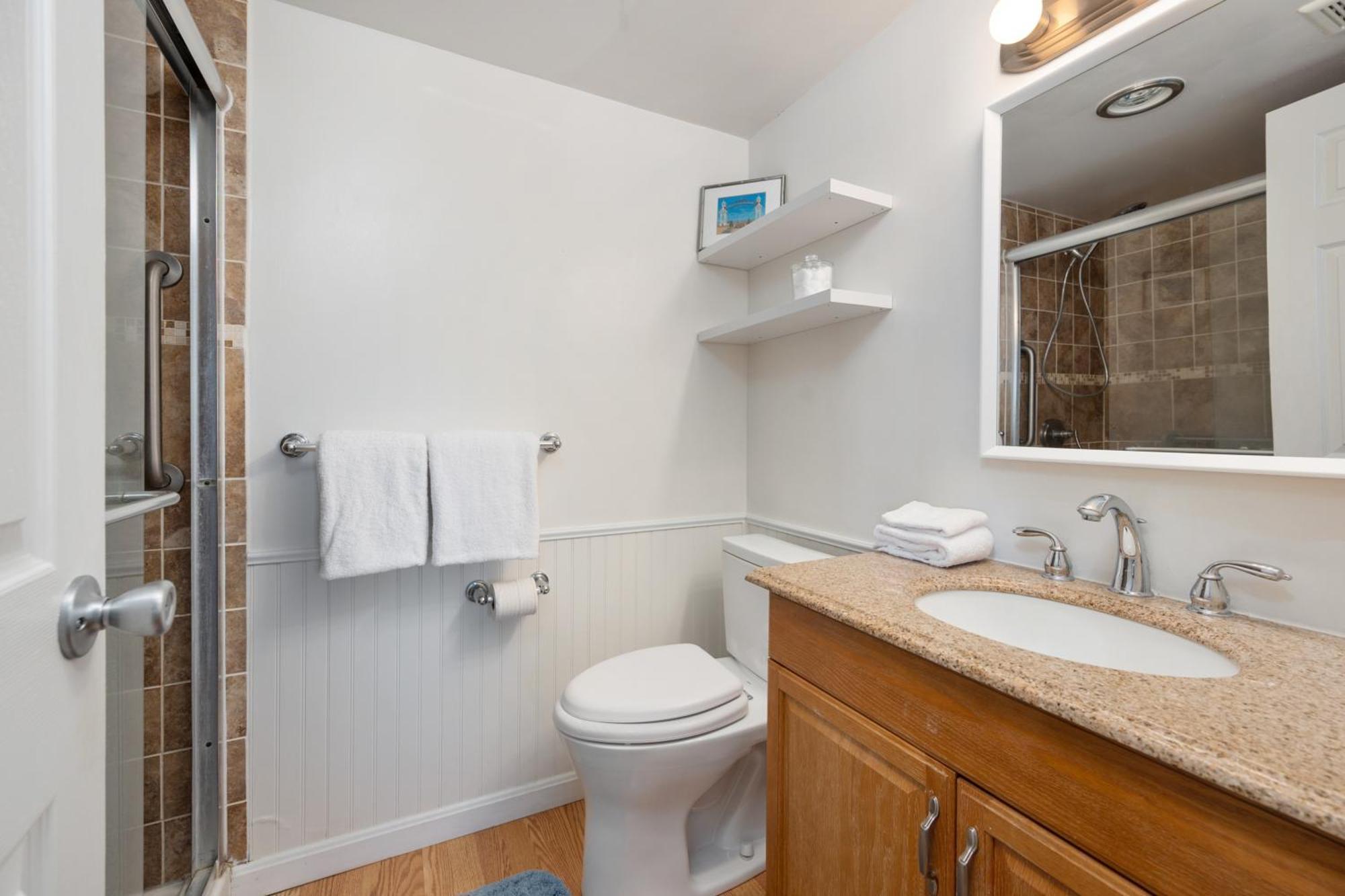 Luxury Oceanfront Condo/indoor Pool/massage Chair Ocean City