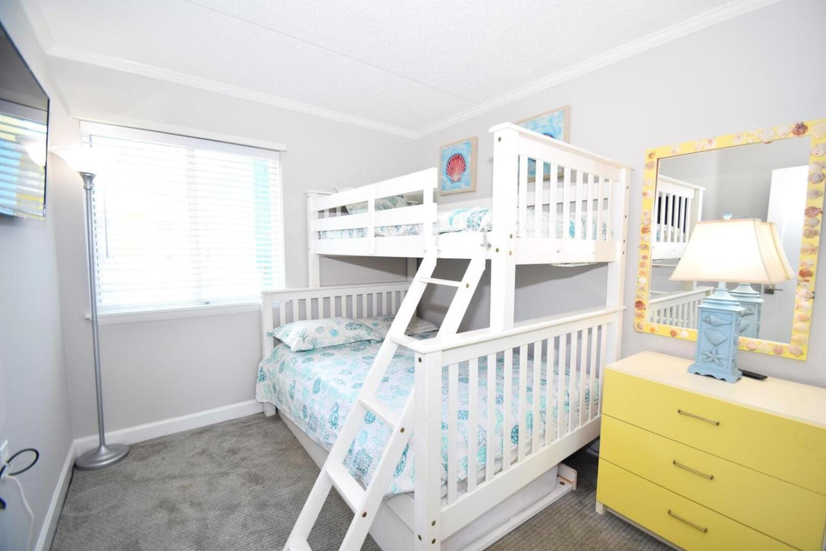 Apartment Surfside 60 Unit 303