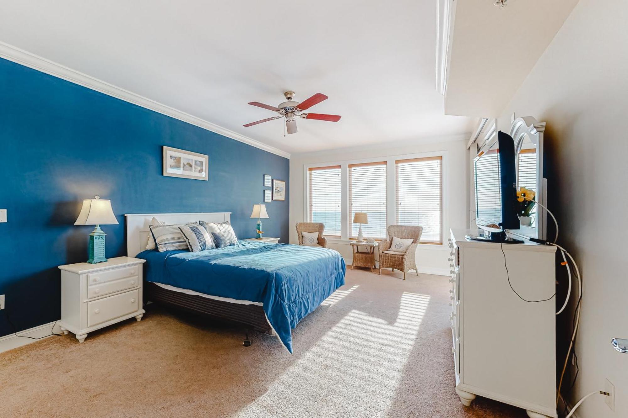 Apartment Belmont Towers 505