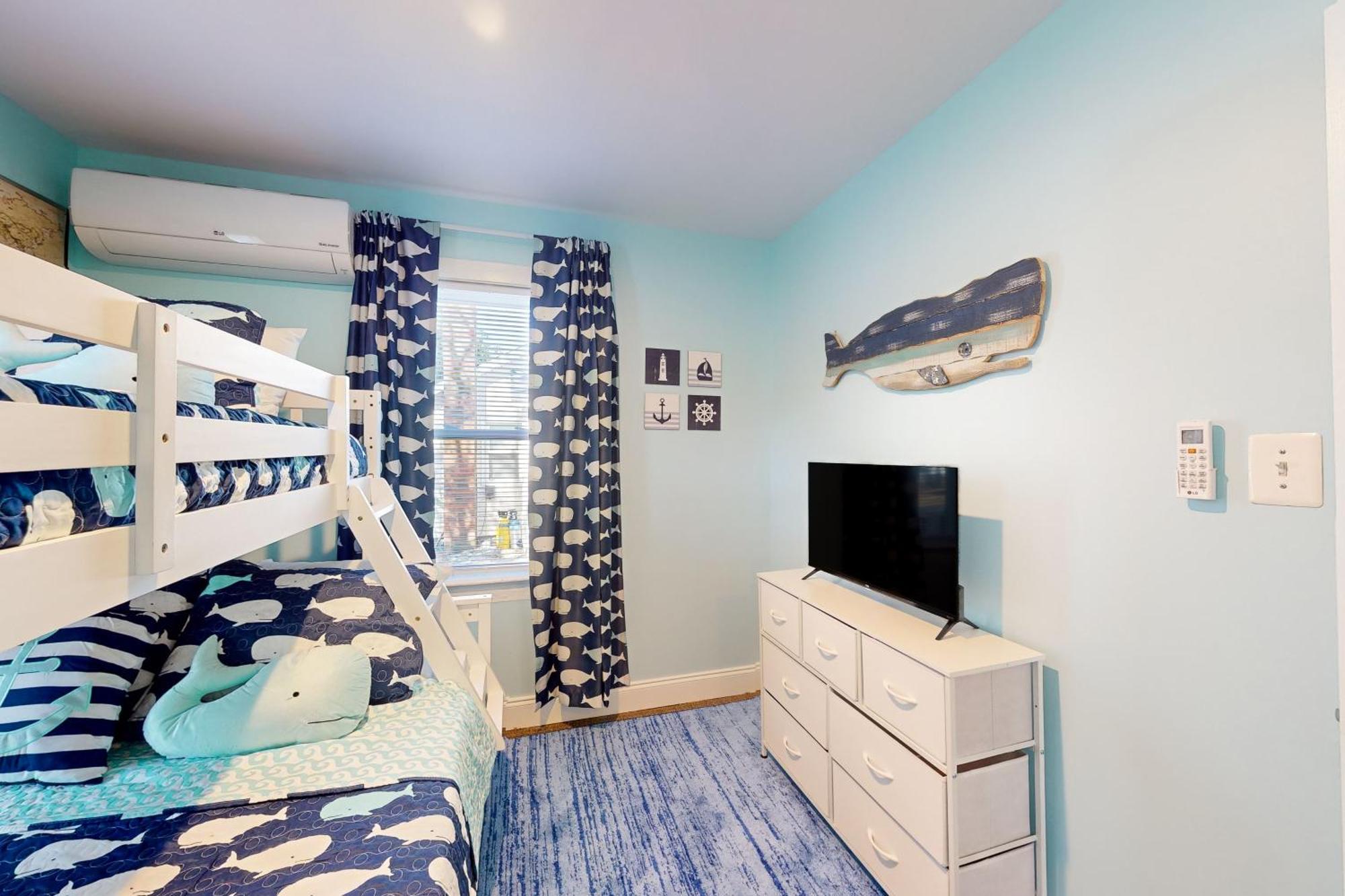 Parrot Bay 25 * Ocean City