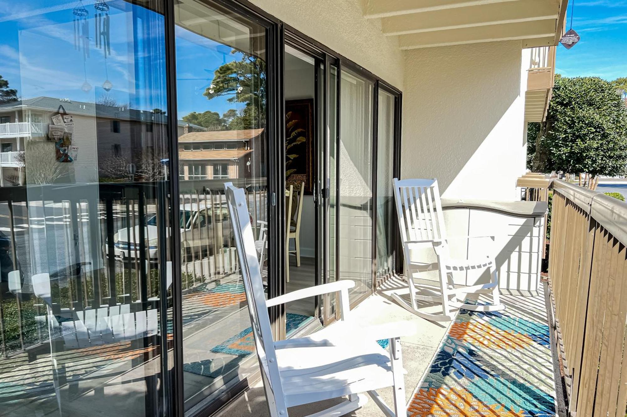 Tiburon 1b Apartment *