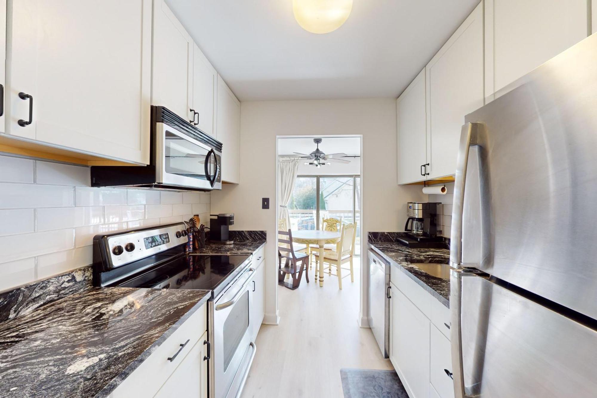 Apartment Tiburon 1b *