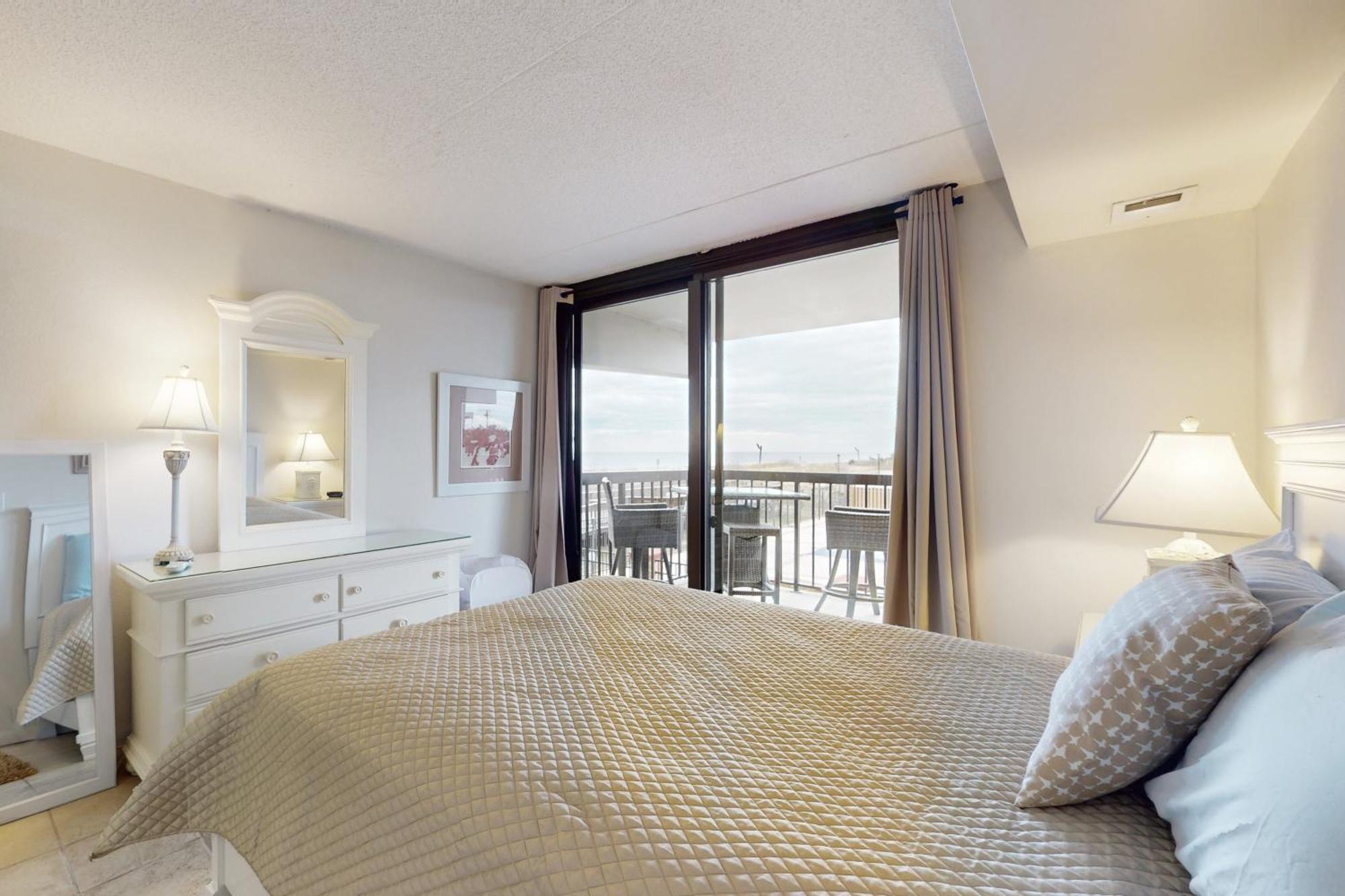 Sea Watch 111 Apartment *