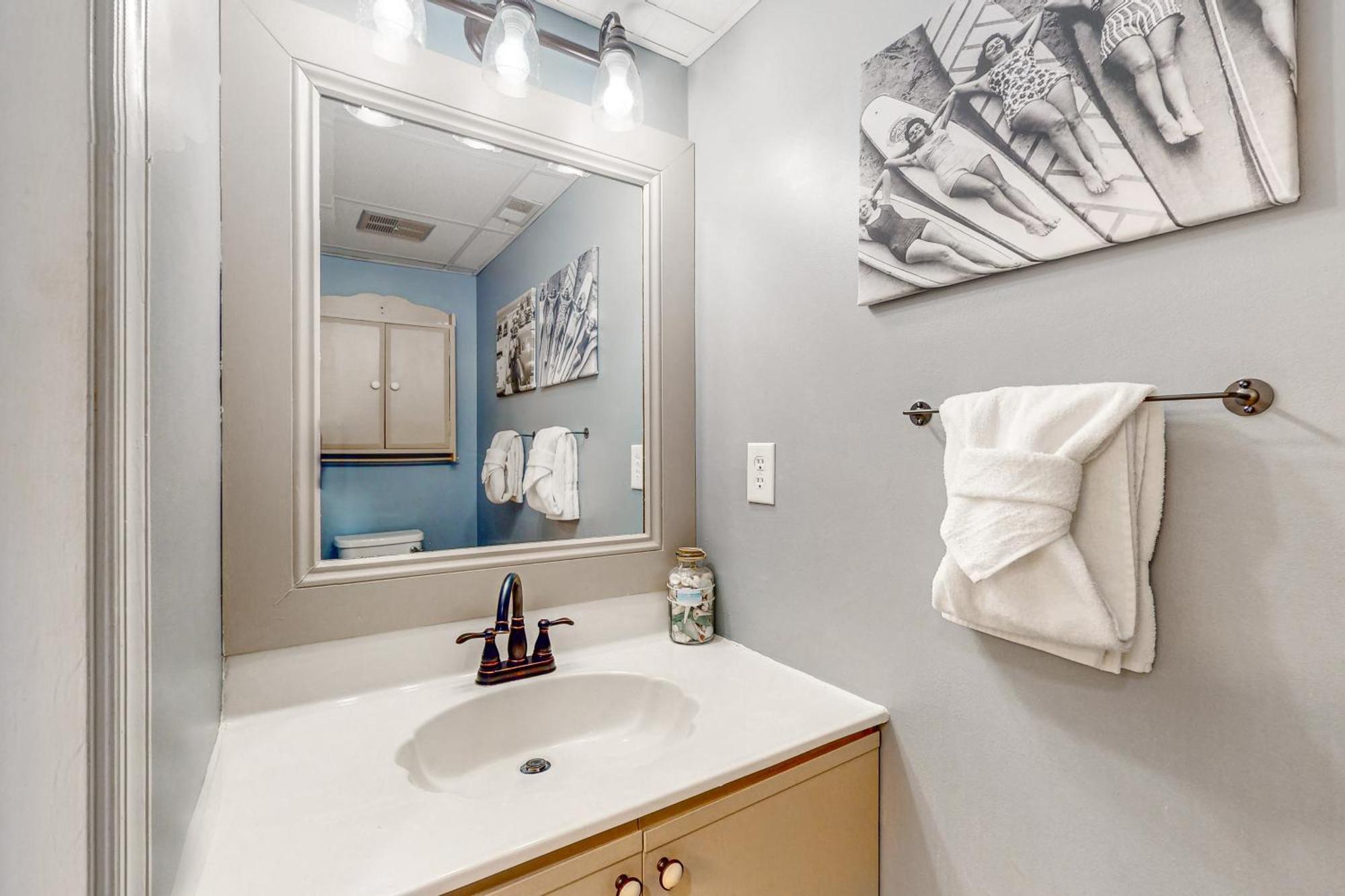 Apartment Shell Yeah - Le Lisa 405