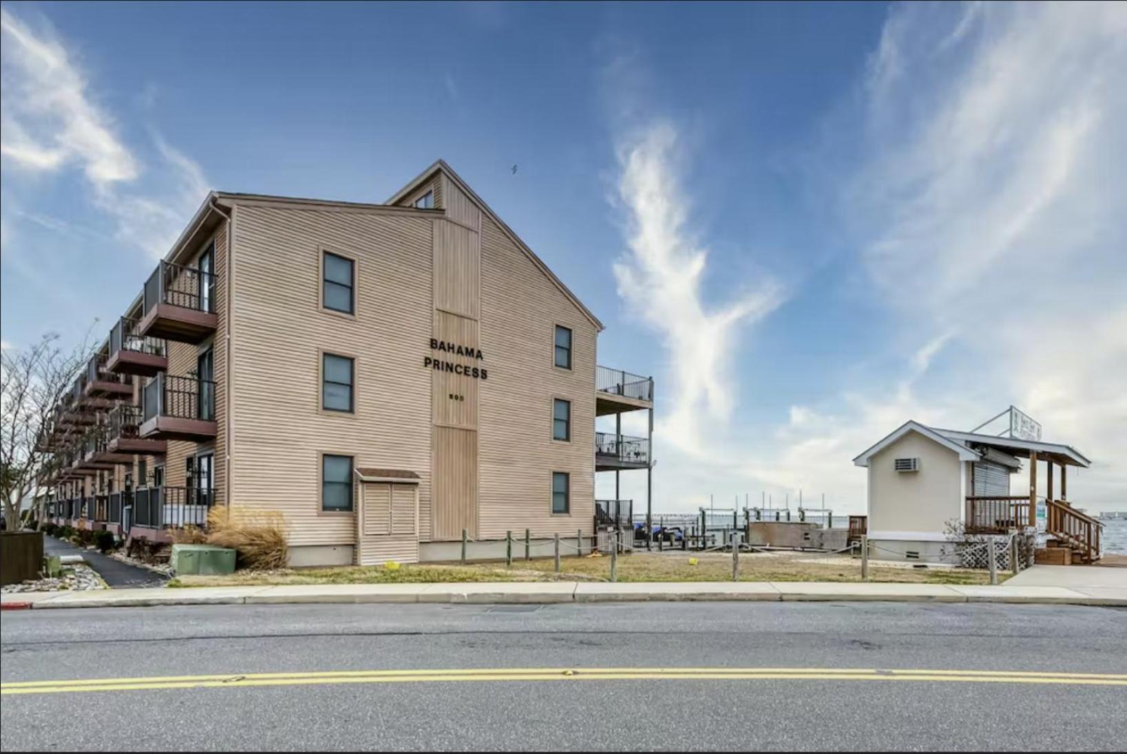 Bahama Princess O Apartment Ocean City