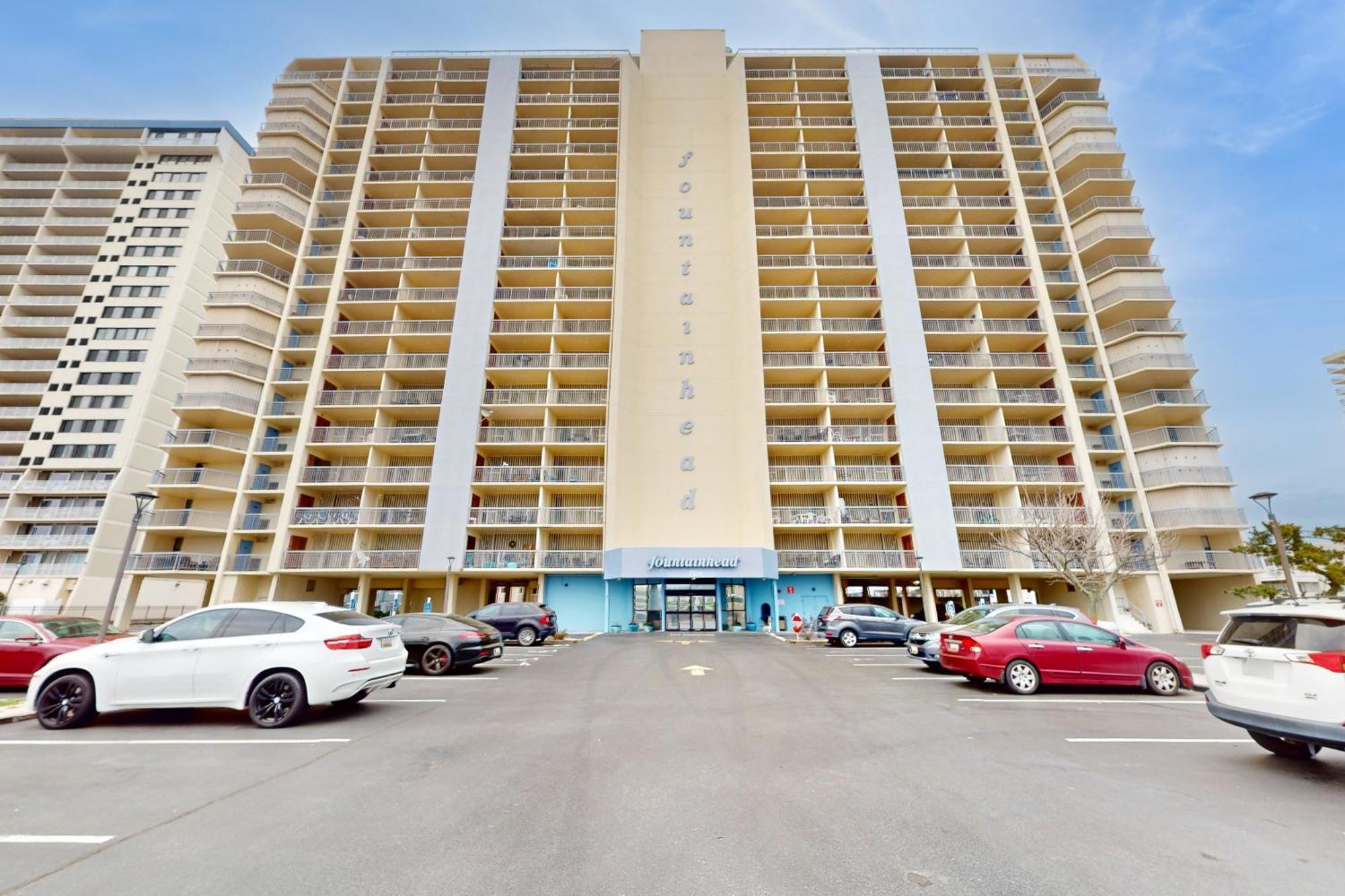 Holiday home Fountainhead Towers Iv *