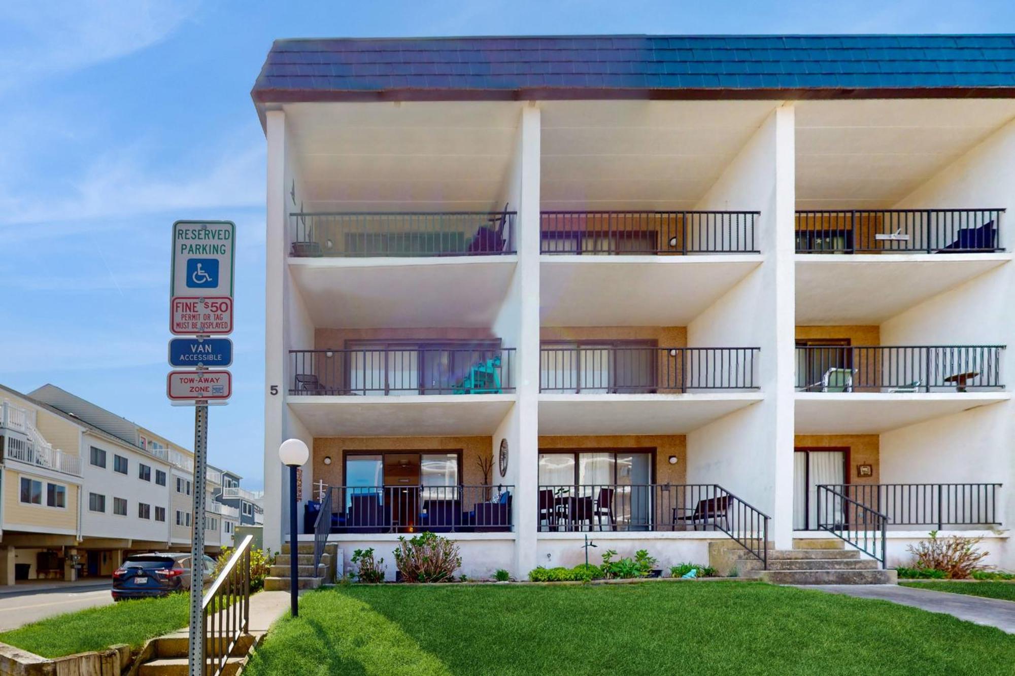Apartment Starboard Tack 1a Ocean City