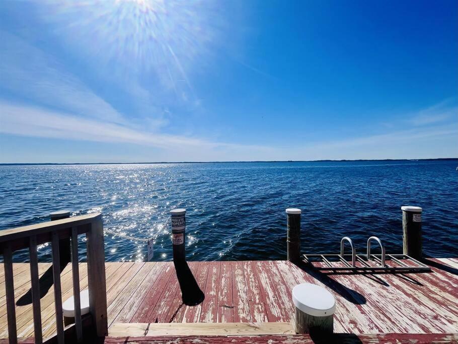 Bayfront With Amazing Views Holiday home *
