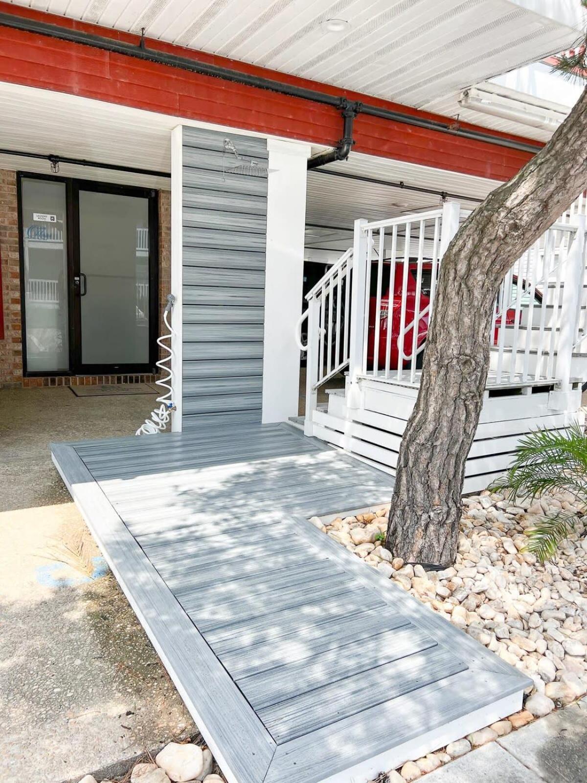 Modern 4br Ocean Block Walk To The