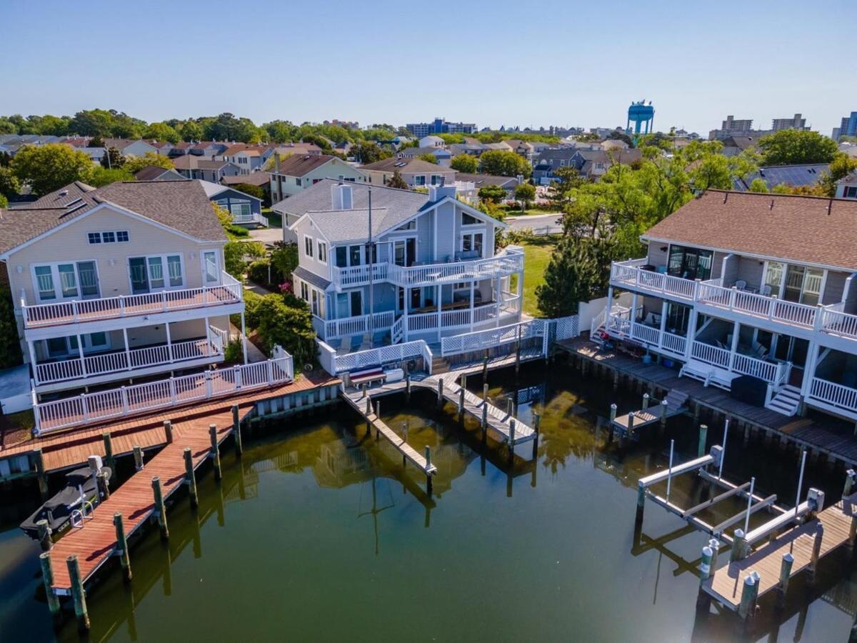 Holiday home Luxury Waterfront Dock Game Sunset Views Ocean City