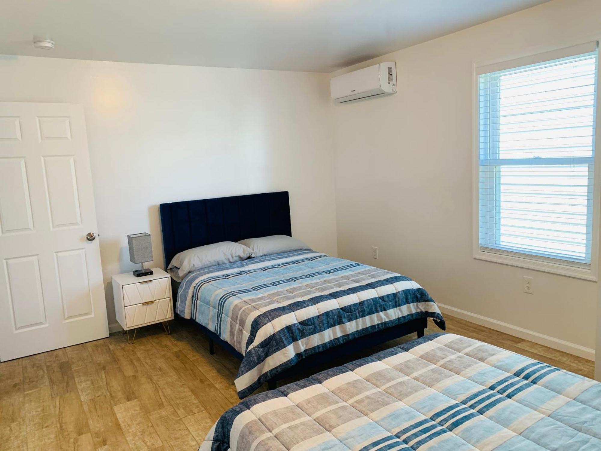 Apartment Blue Diamond Unit 1 Judlee Ave