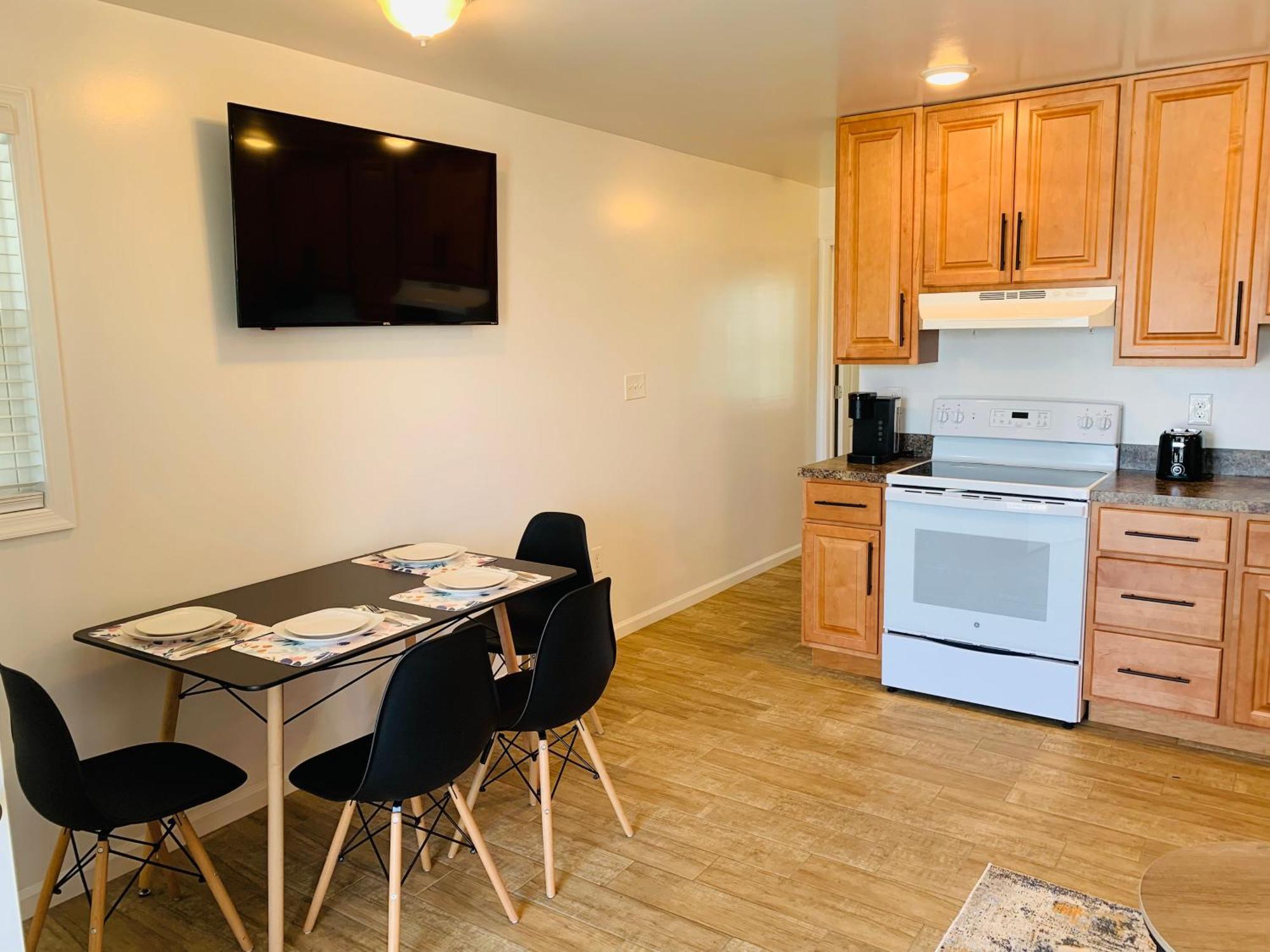 Apartment Blue Diamond Unit 1 Judlee Ave