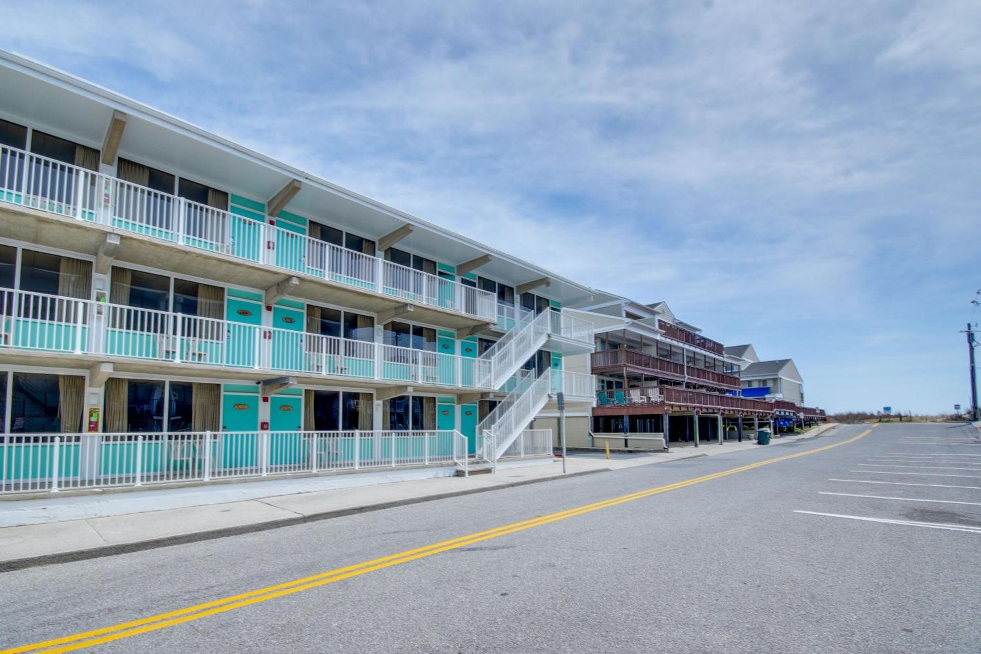 Hotel Surf