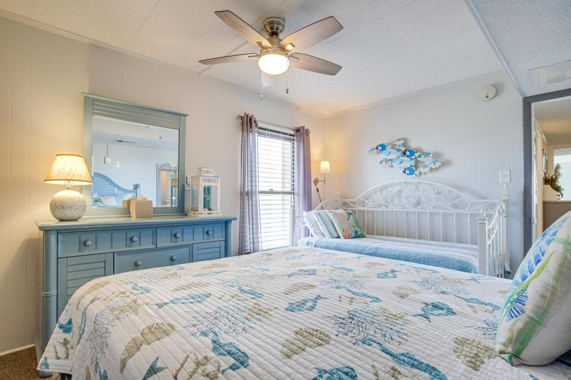 Ocean With Heated Pool And Beachfront View! *