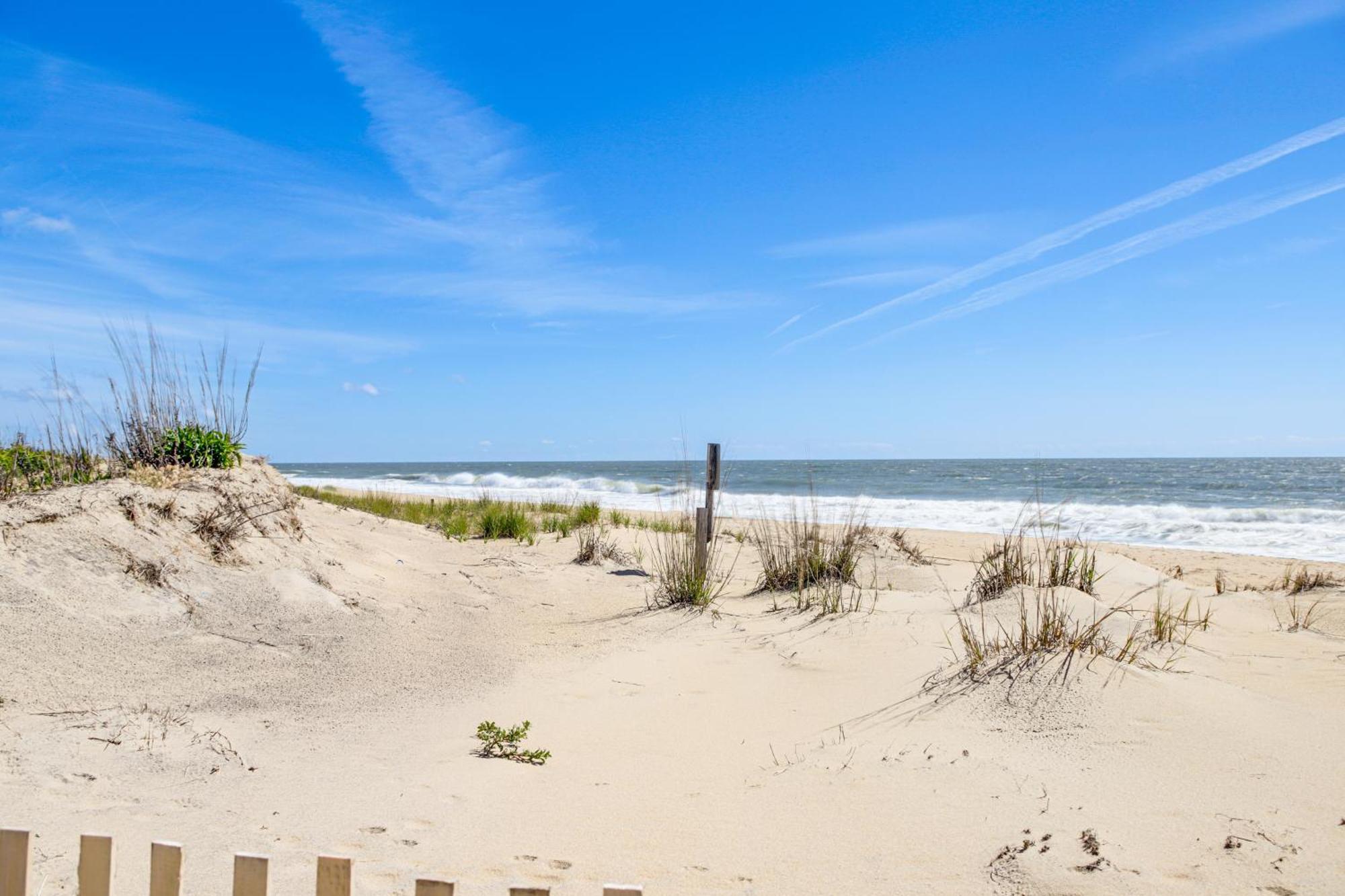 Ocean With Heated Pool And Beachfront View! Ocean City