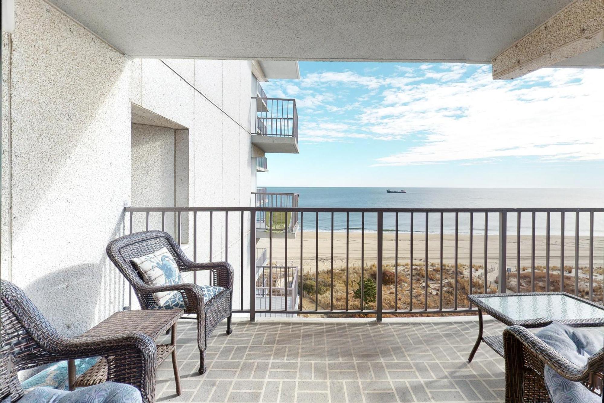 Sea Terrace Serenity Holiday home
