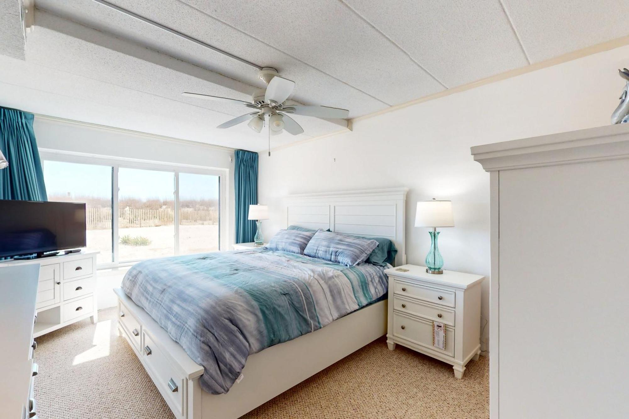 Apartment Anchors Aweigh