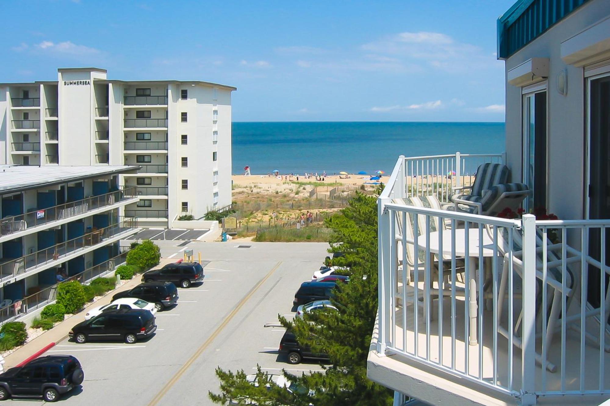 Ocean Dunes * Ocean City