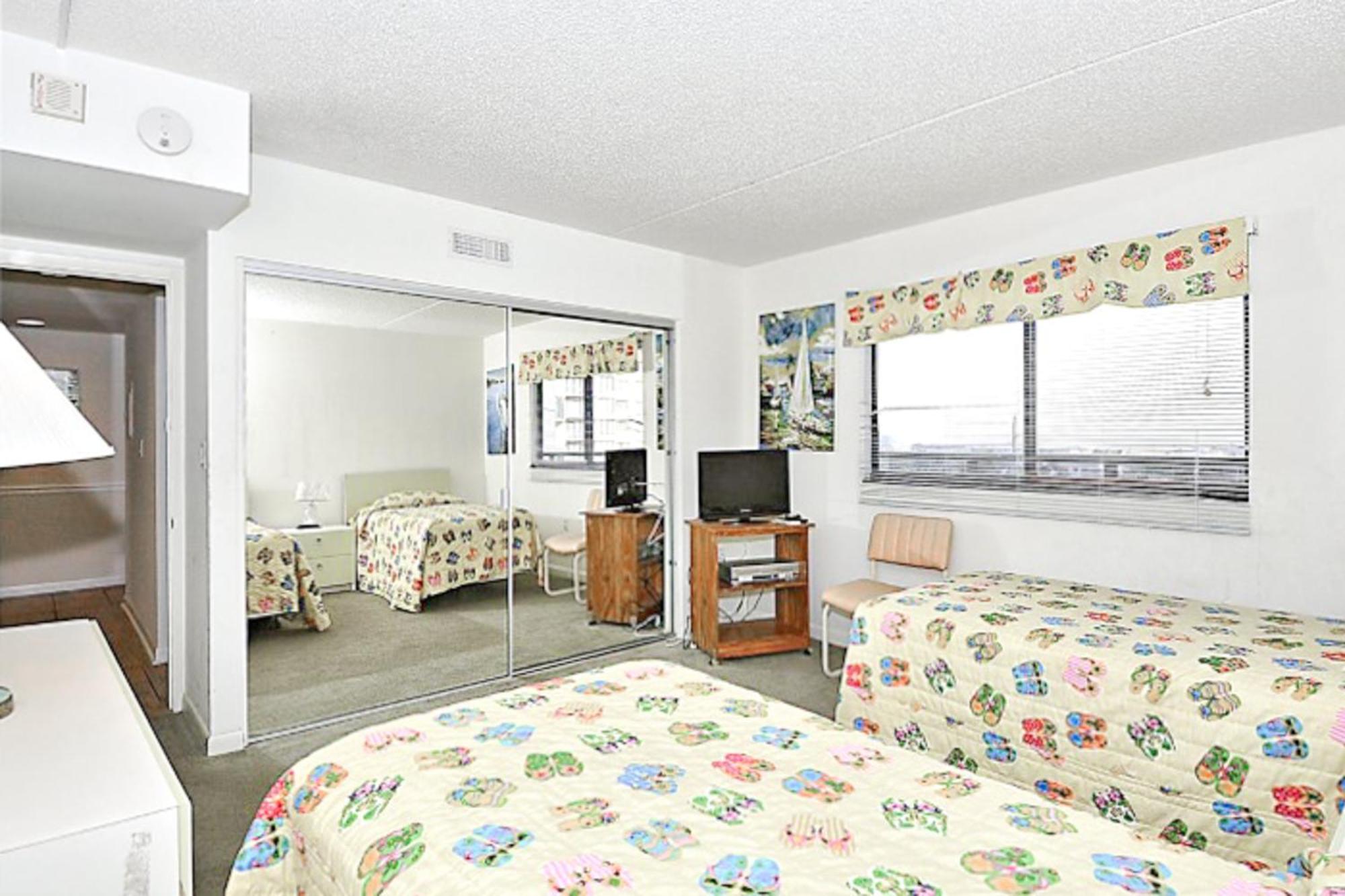 Golden Sands 402 Holiday home