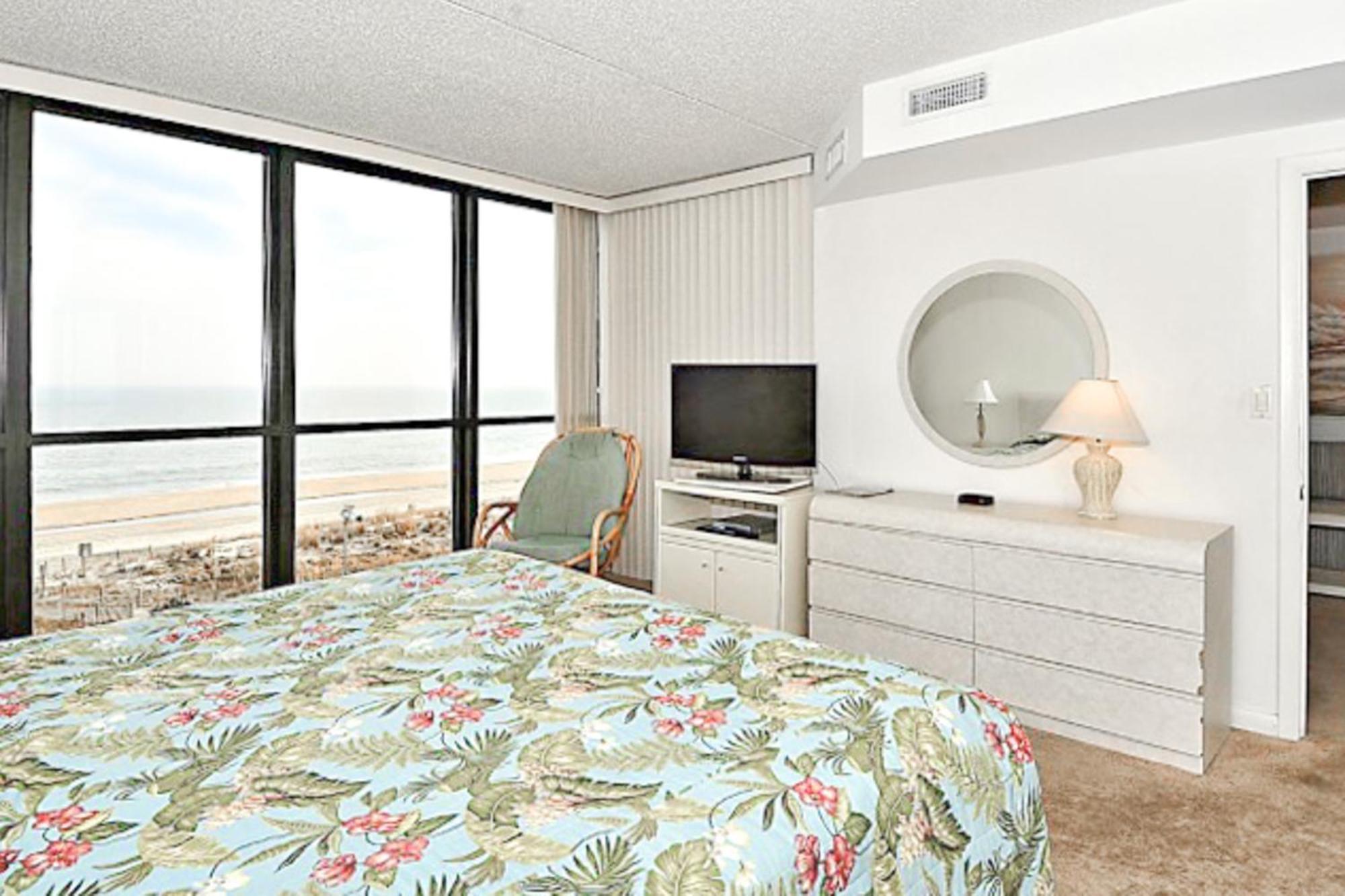 Golden Sands 402
