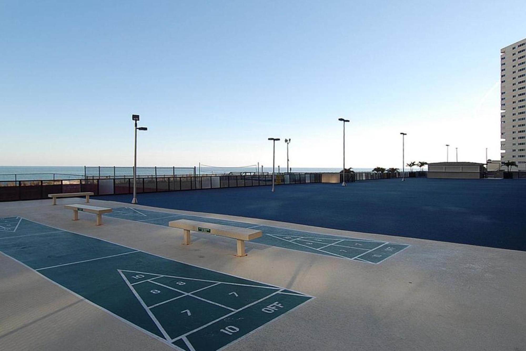 Holiday home Golden Sands Ii