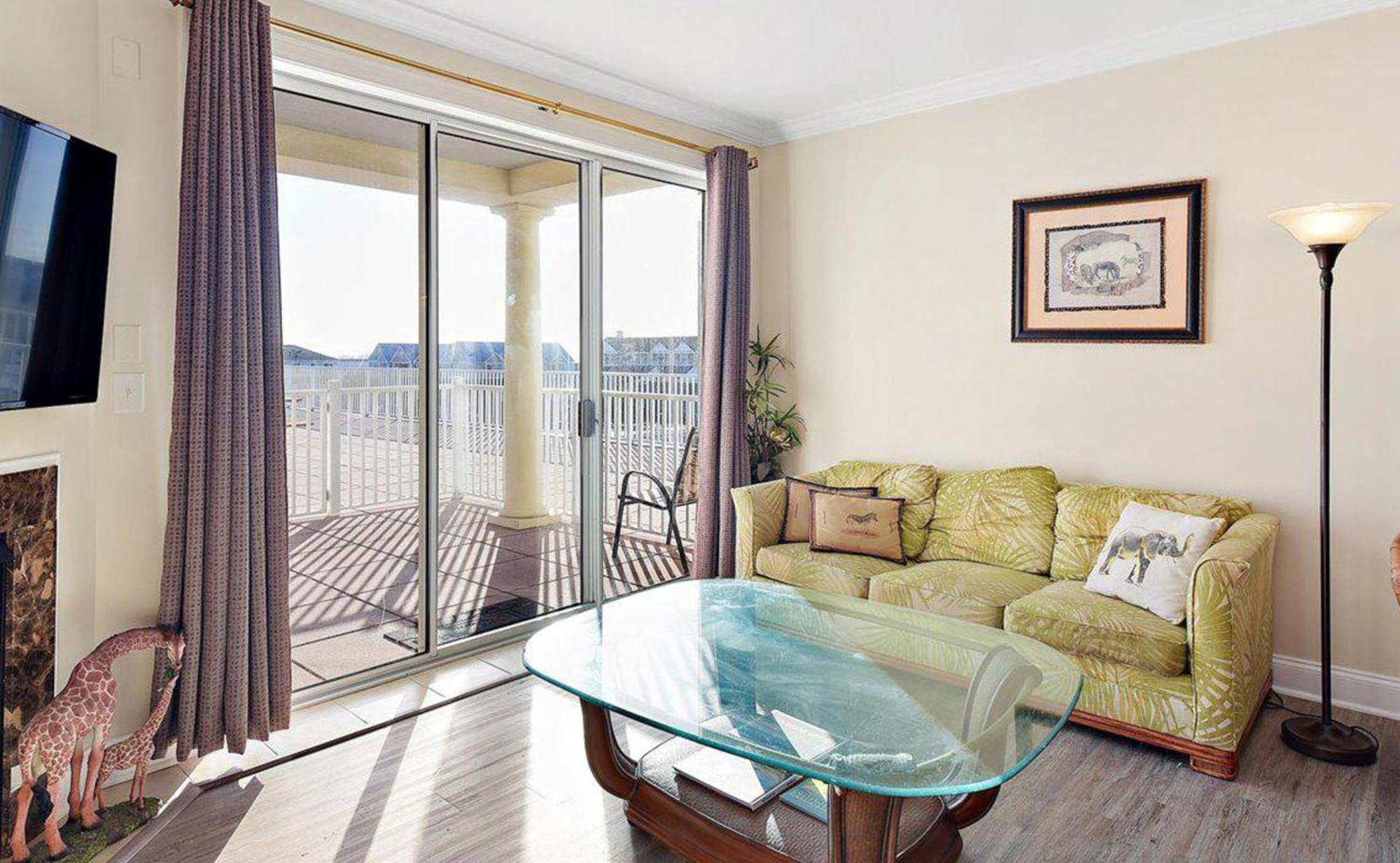 Apartment Belmont Towers 410 *